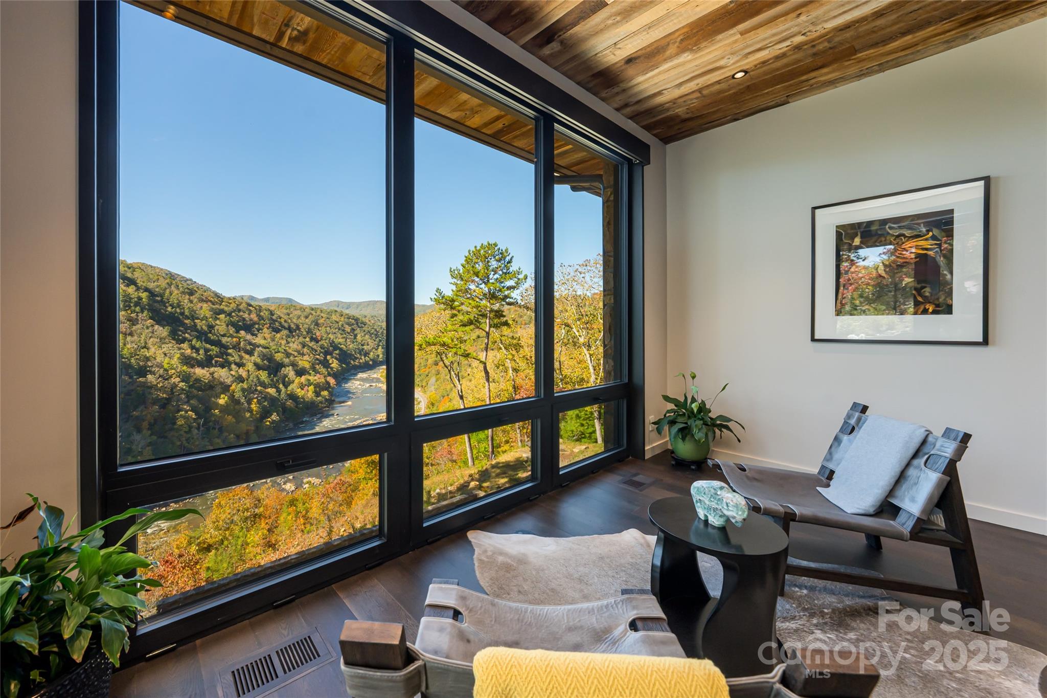 112 Moon Shadow Lane