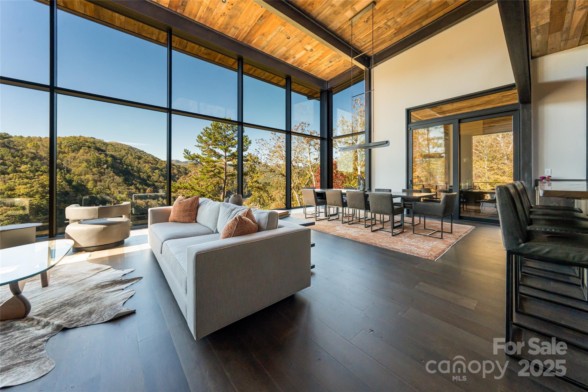 112 Moon Shadow Lane