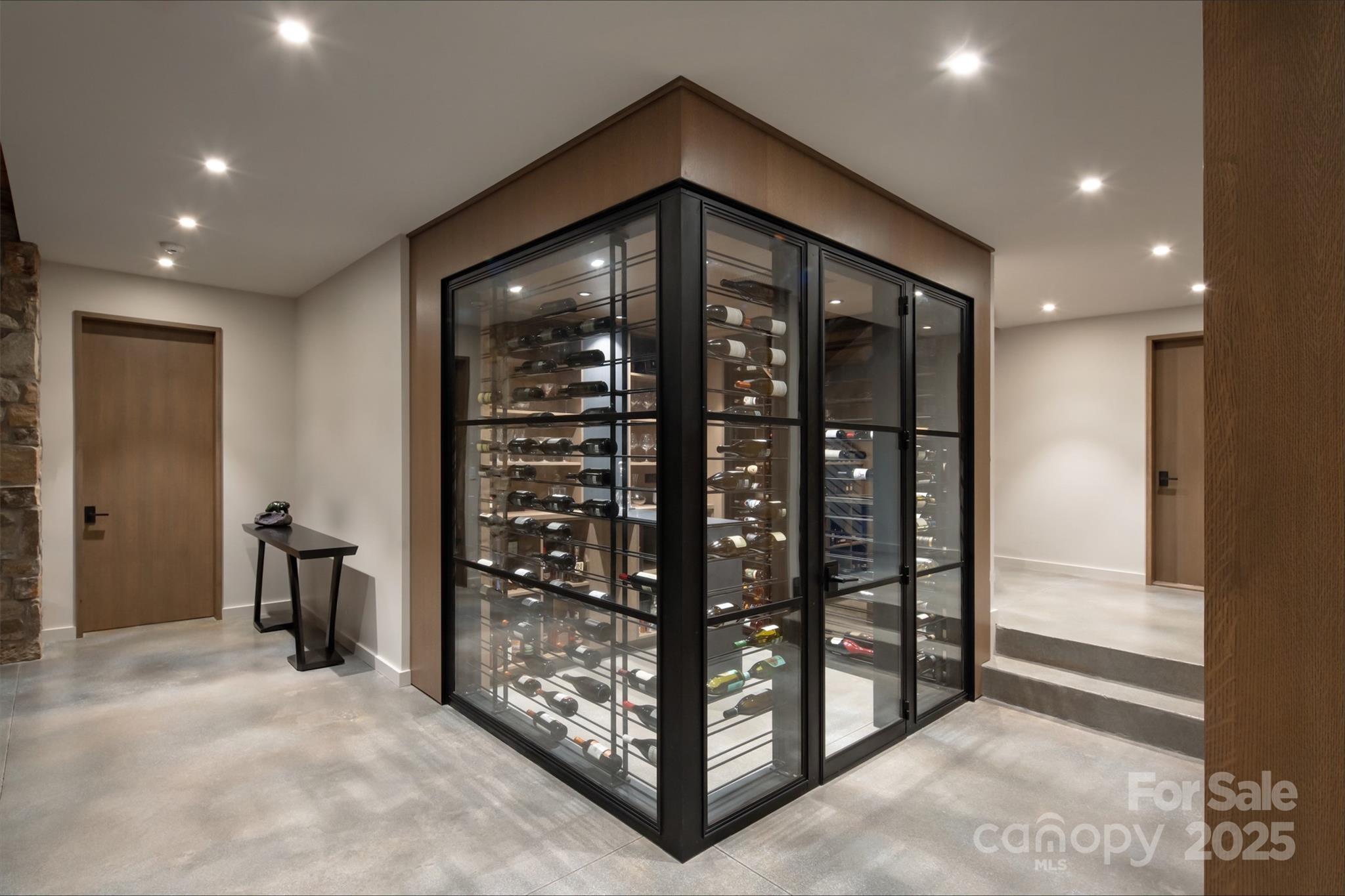 112 Moon Shadow Lane