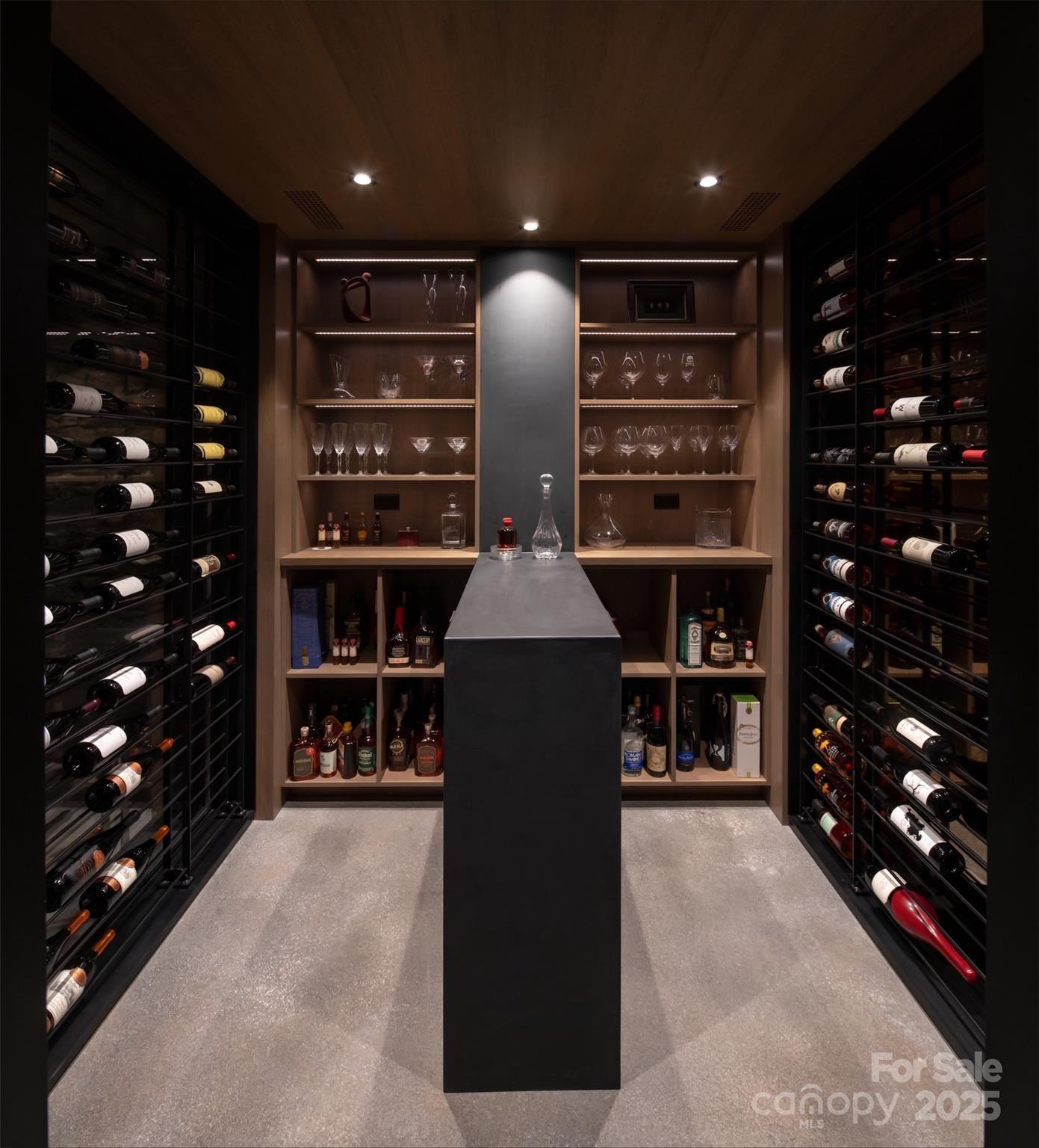 112 Moon Shadow Lane