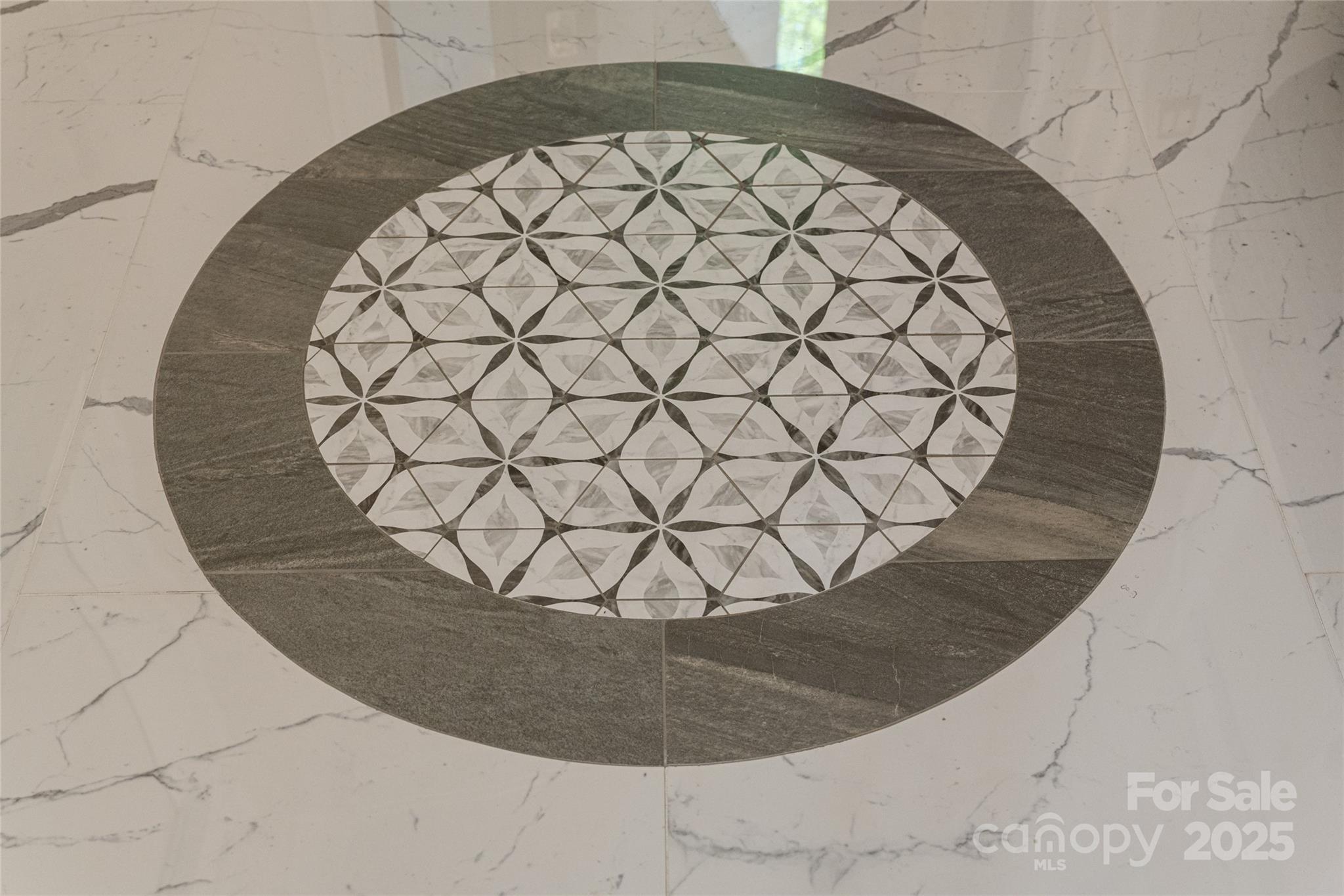 6 Village Lane Unit: B102