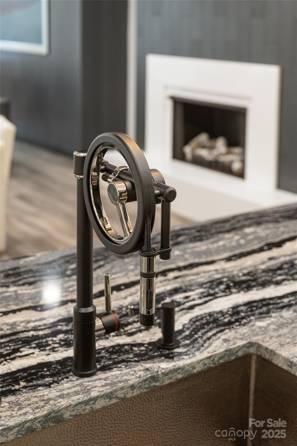 6 Village Lane Unit: B102