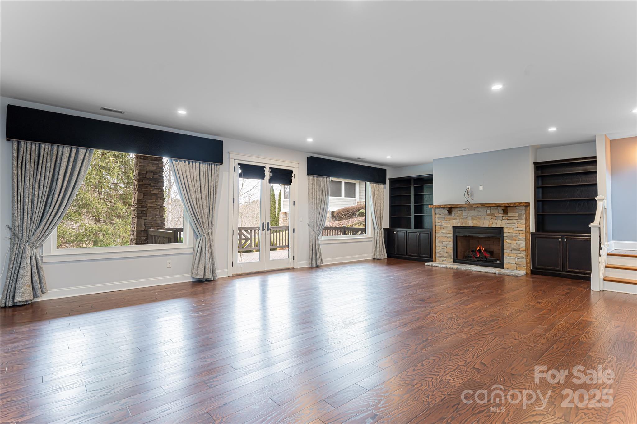 63 Orvis Stone Circle