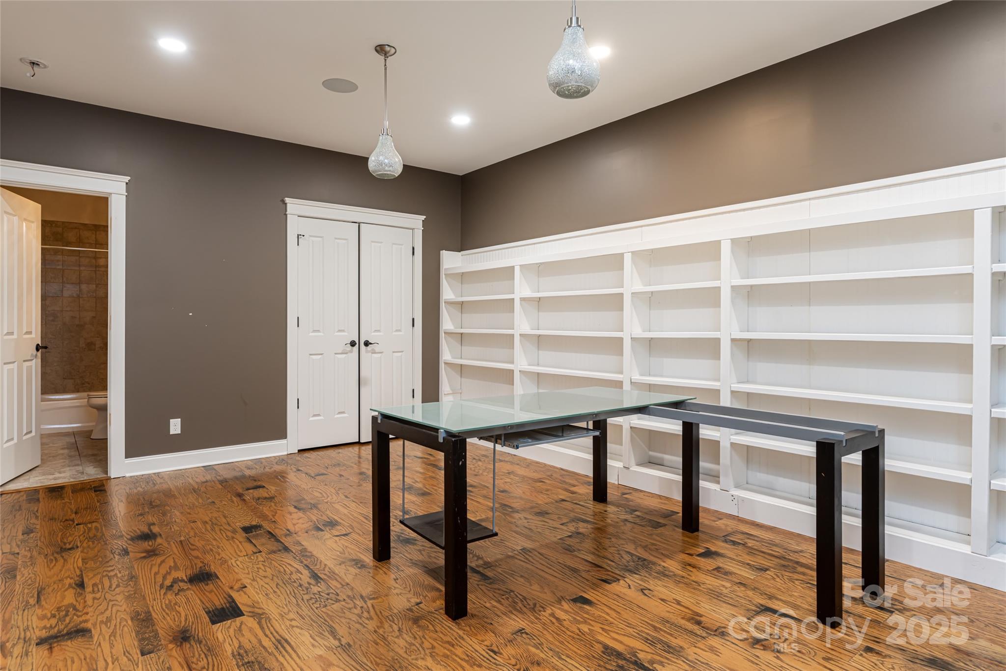 63 Orvis Stone Circle