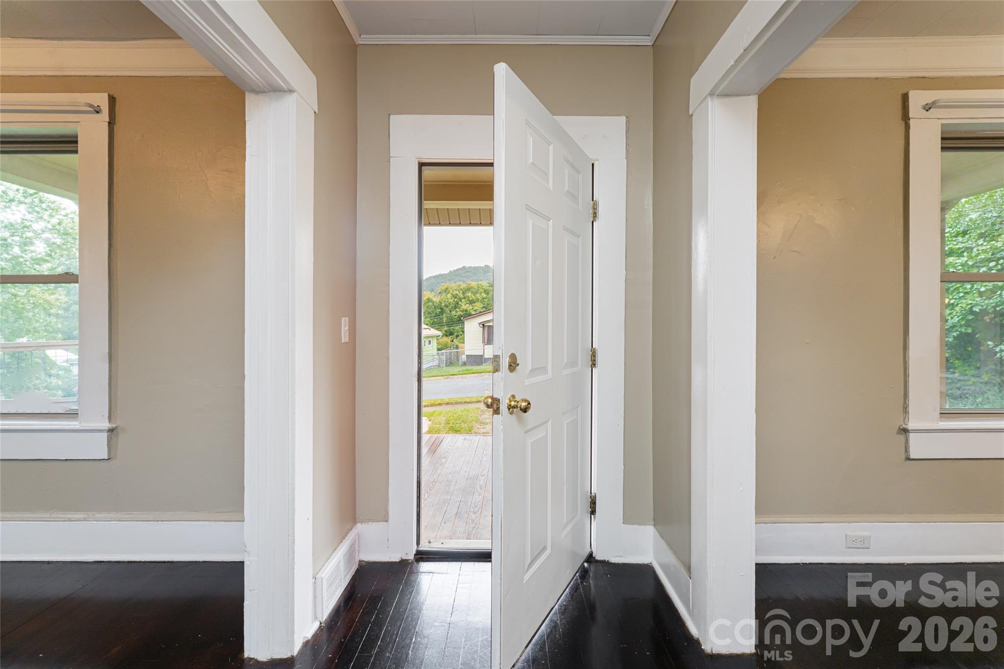 22 Pine Grove Avenue