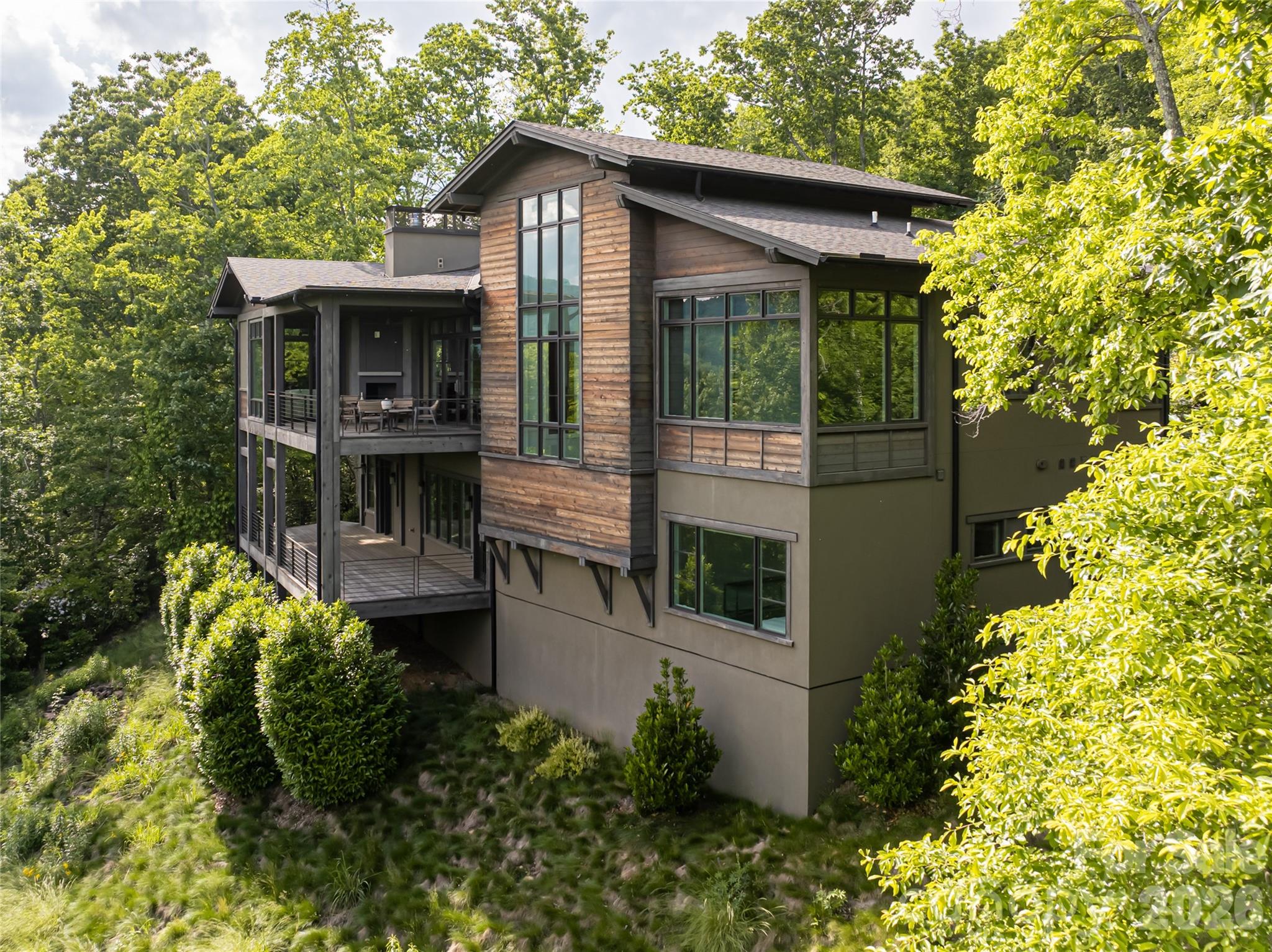 1121 Timberbluff Way