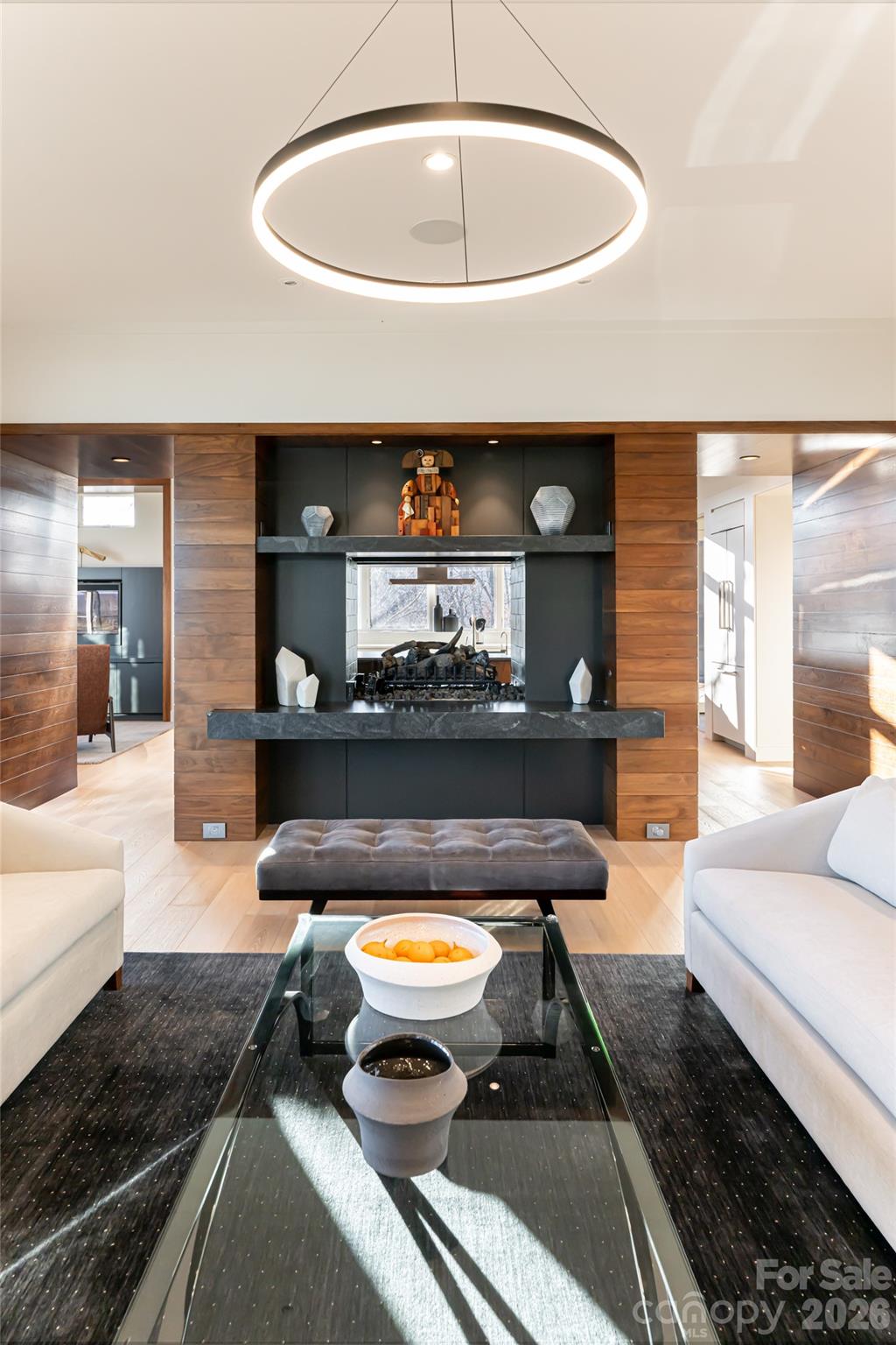 1121 Timberbluff Way