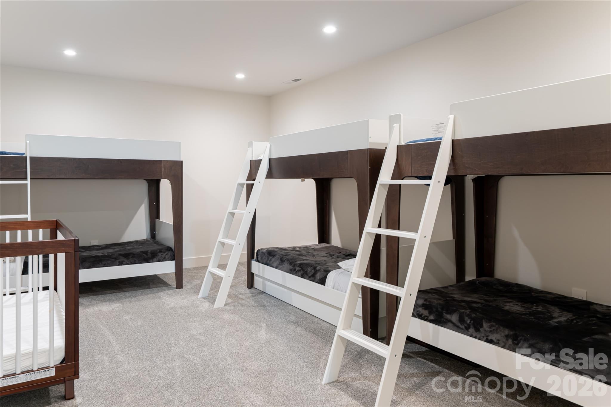 1121 Timberbluff Way