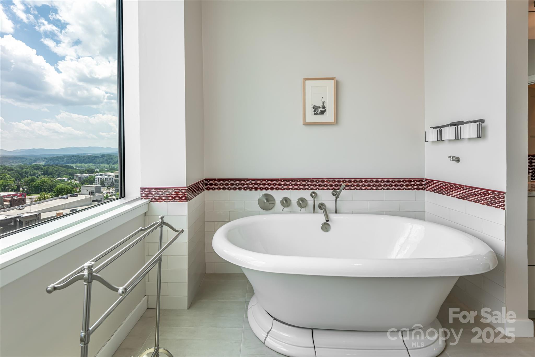 151 Haywood Street Unit: 1002