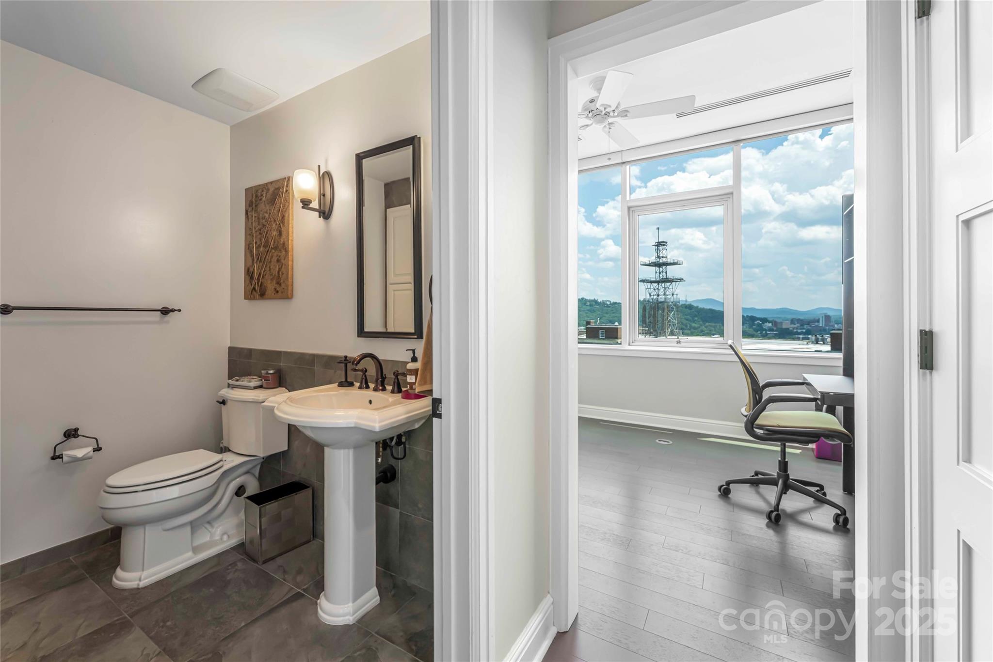 151 Haywood Street Unit: 1002