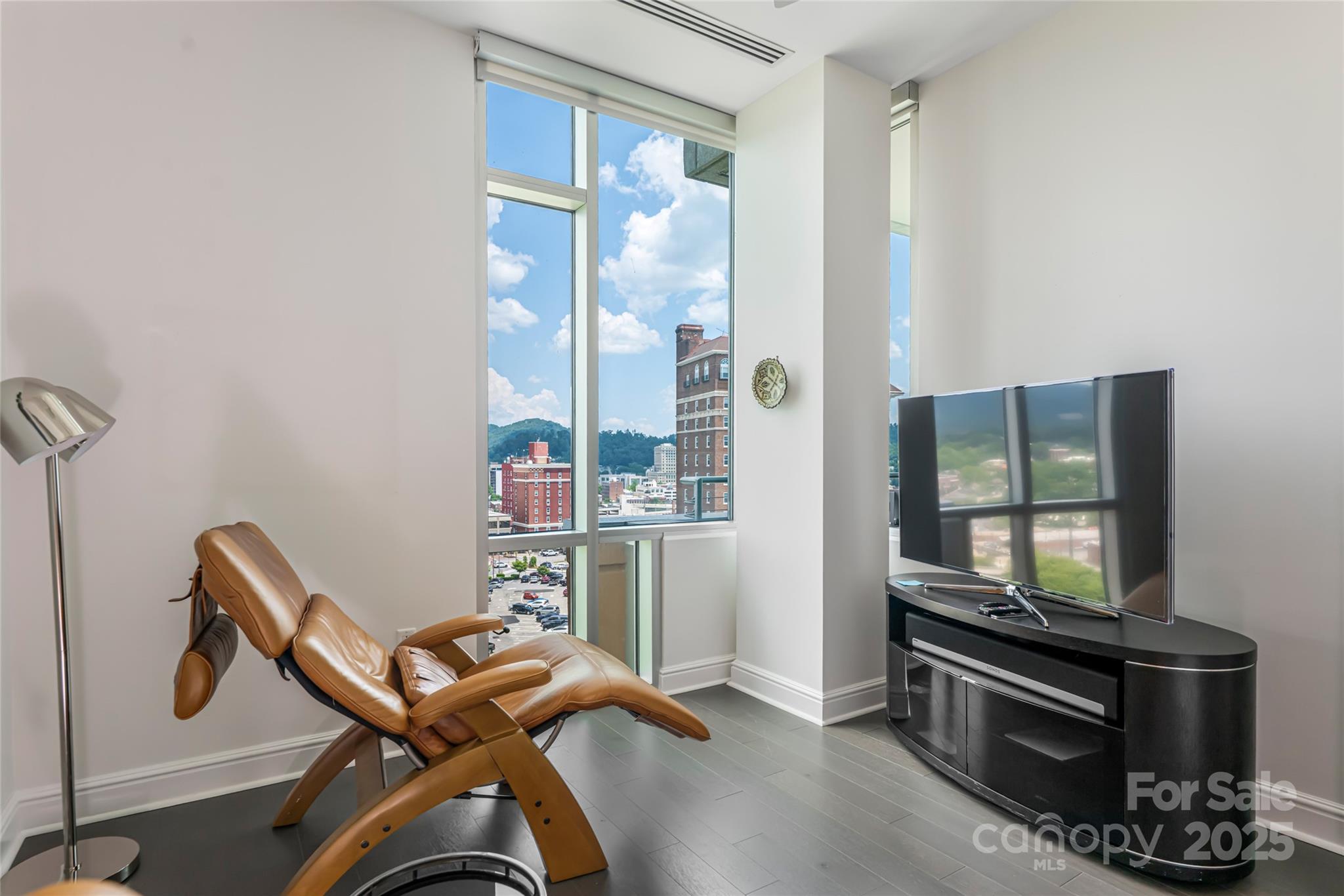 151 Haywood Street Unit: 1002