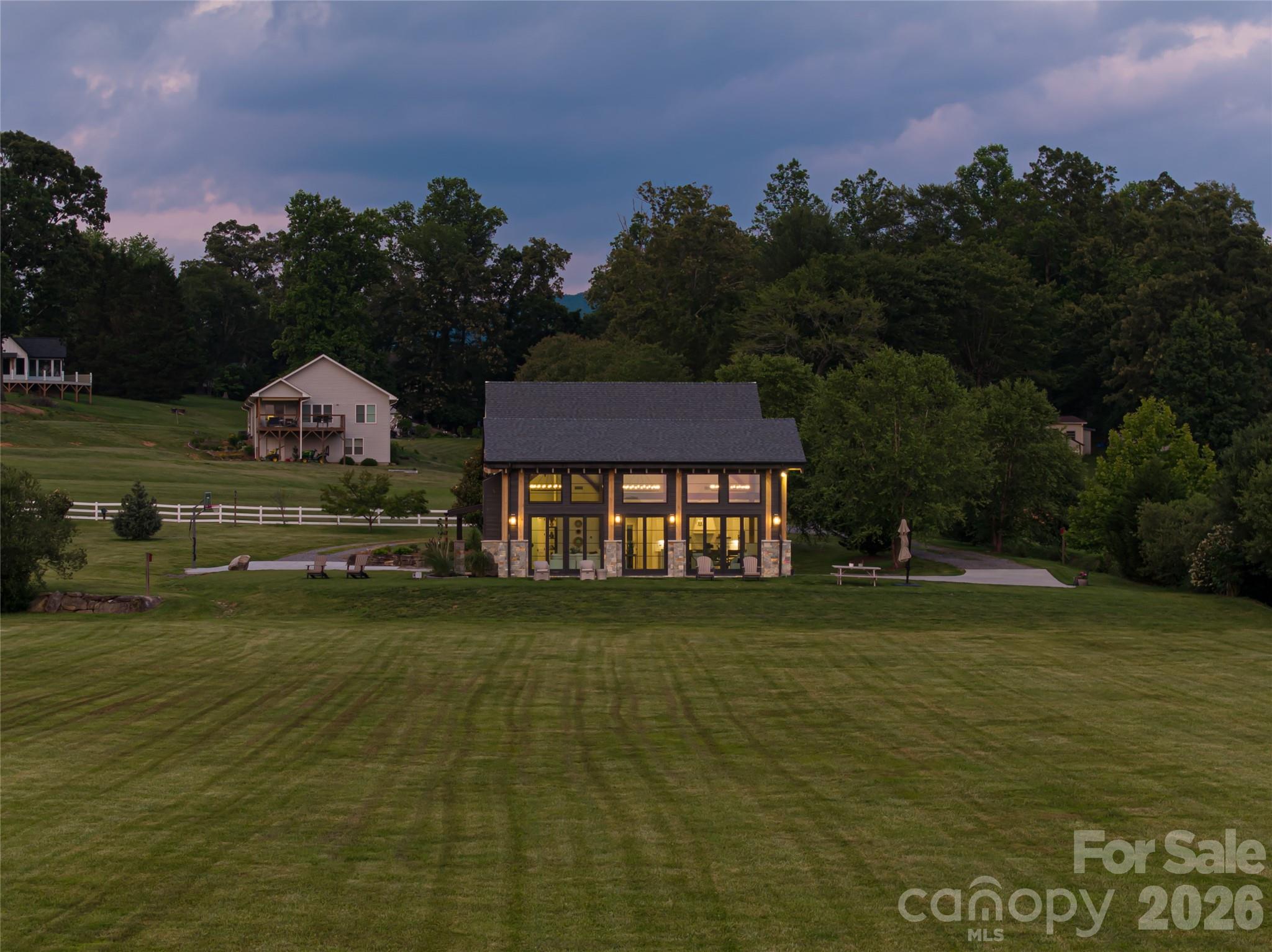 30 Greene Lane