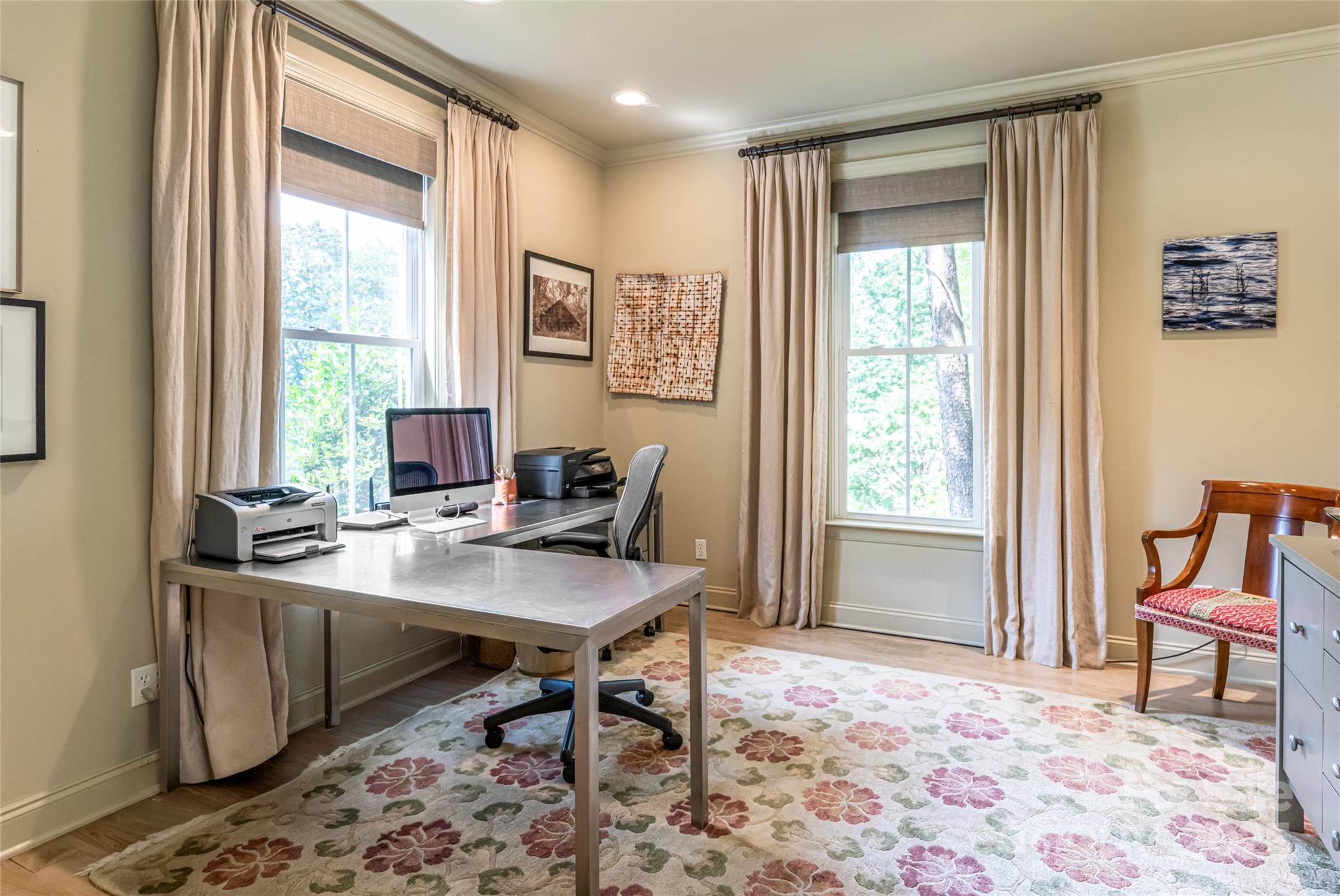 7 White Palmer Court