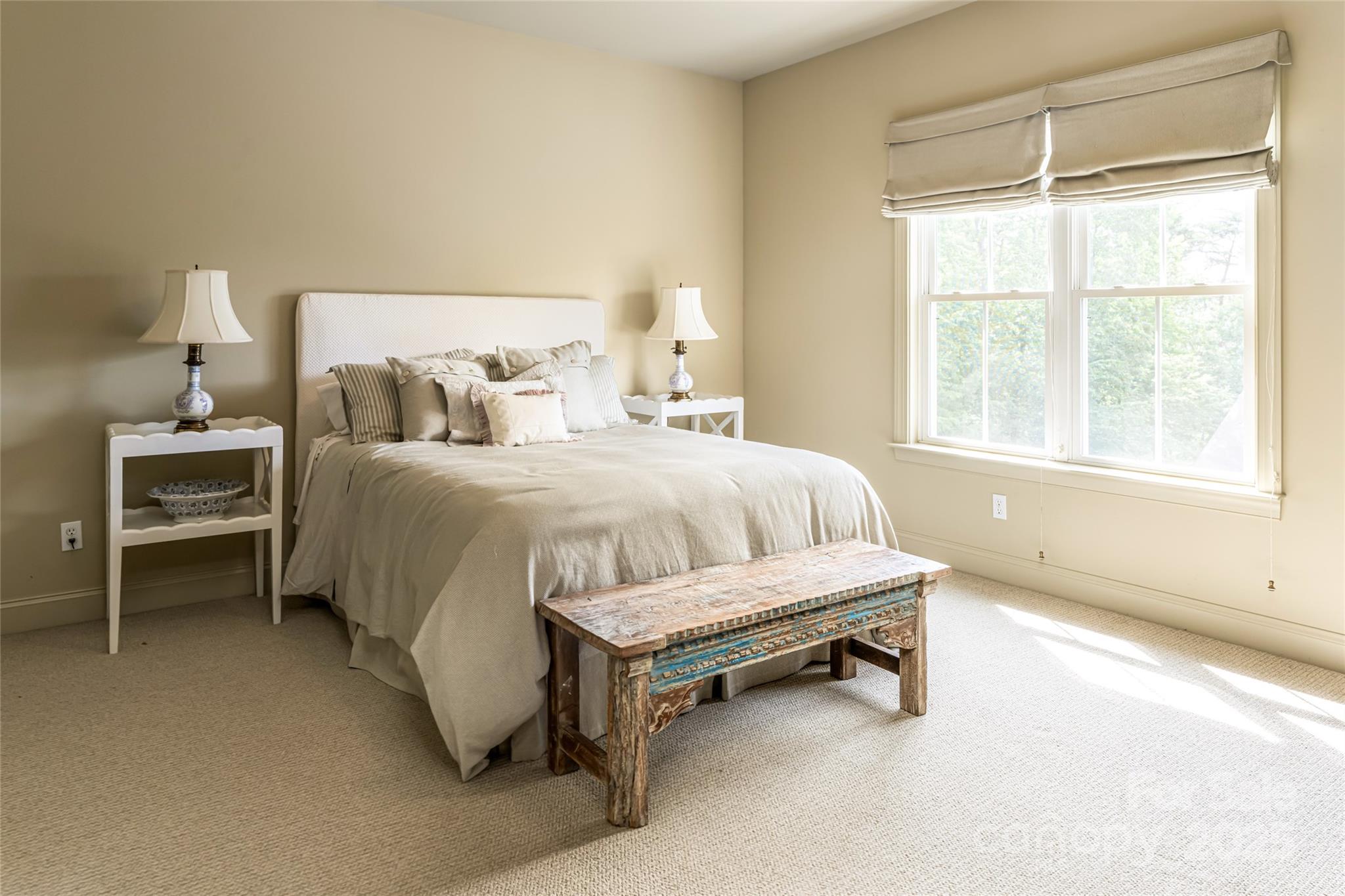 7 White Palmer Court