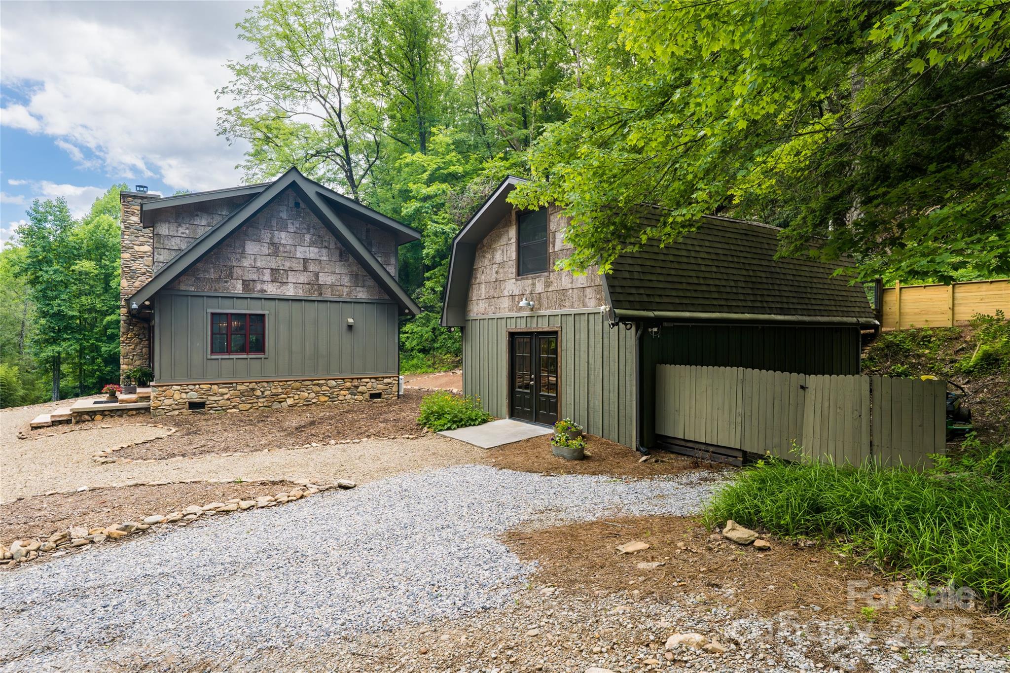 1037 Newberry Creek Road