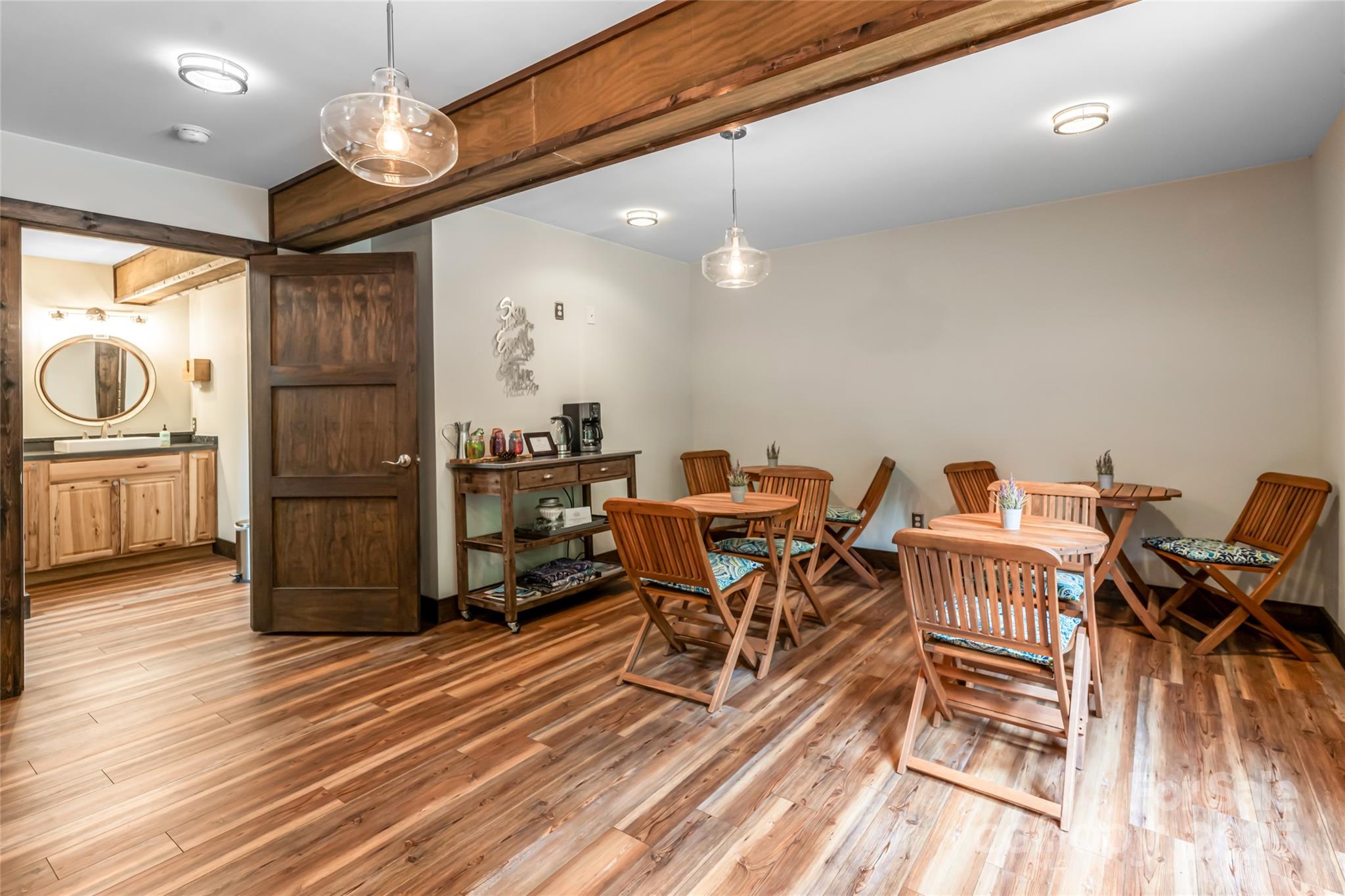 1037 Newberry Creek Road