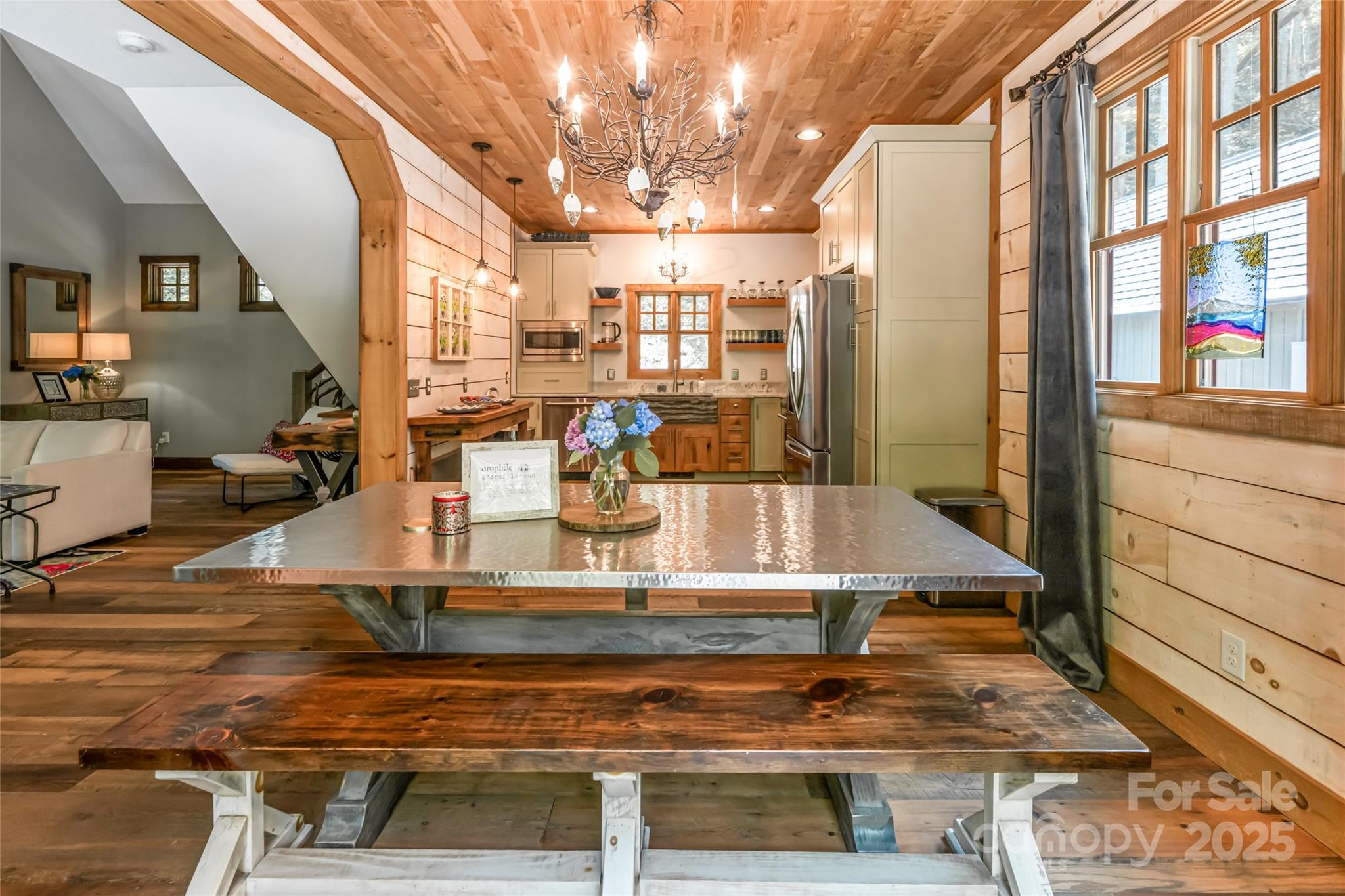 1037 Newberry Creek Road