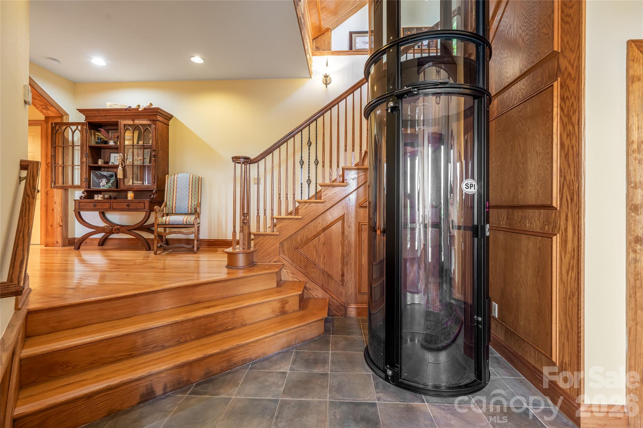 2280 Mountain Air Drive