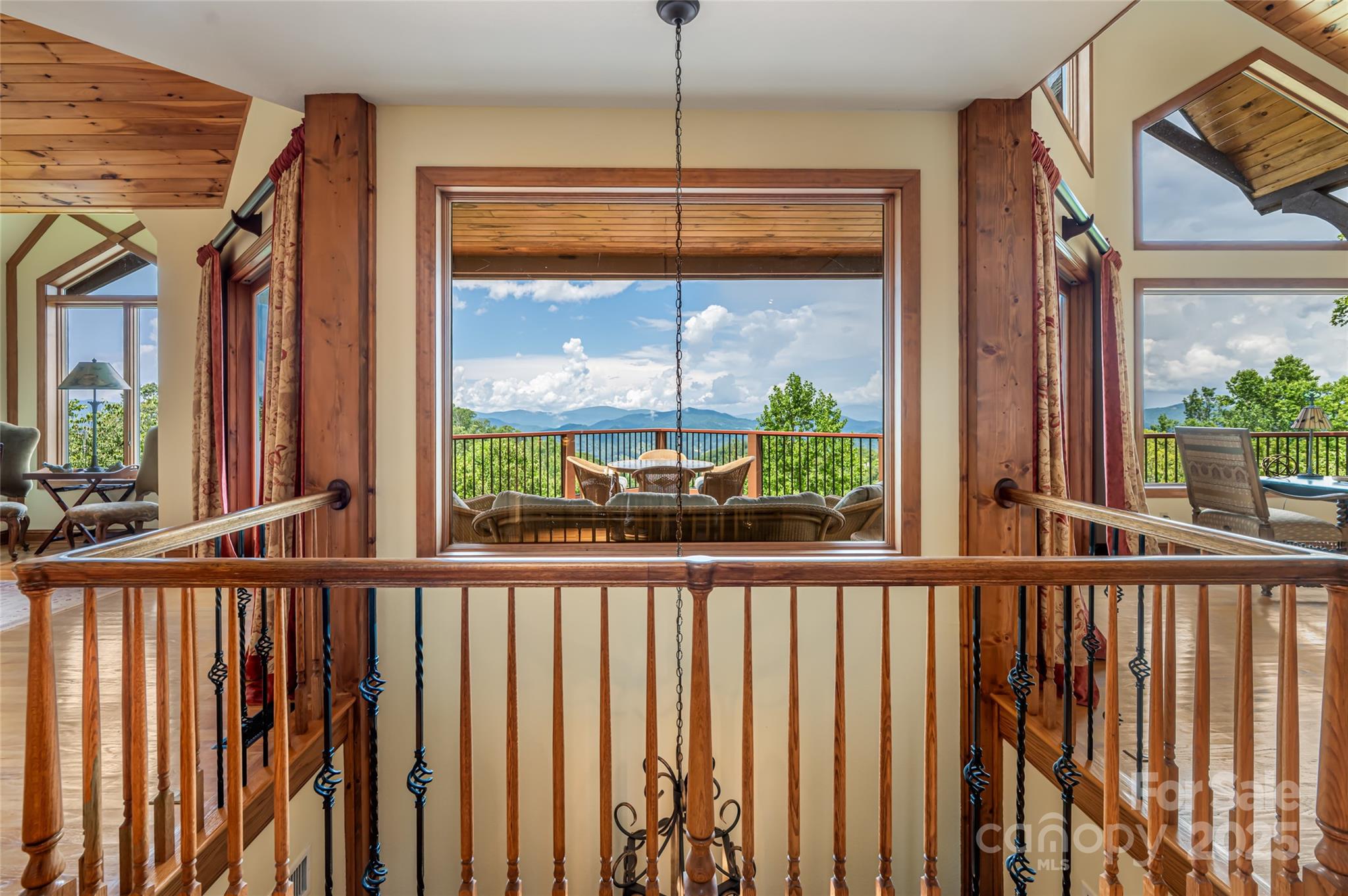 2280 Mountain Air Drive