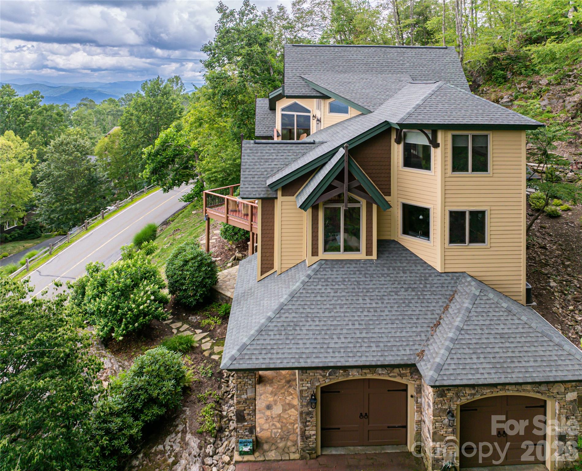 2280 Mountain Air Drive