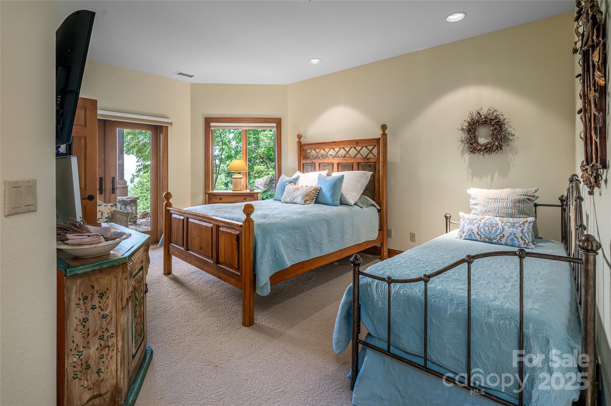 2280 Mountain Air Drive