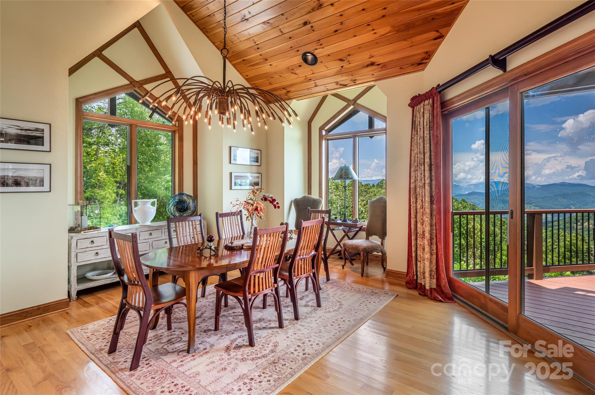 2280 Mountain Air Drive