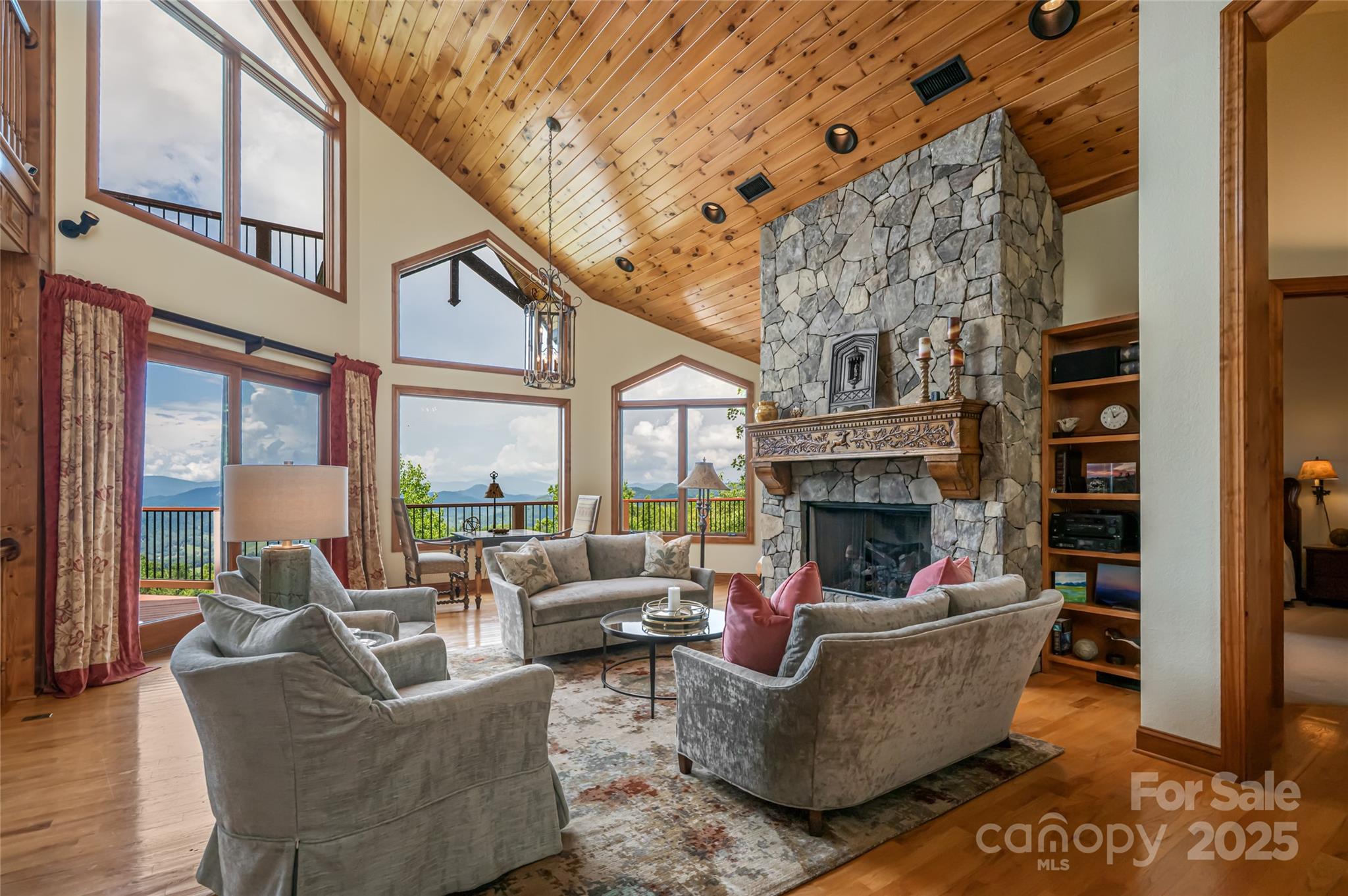 2280 Mountain Air Drive