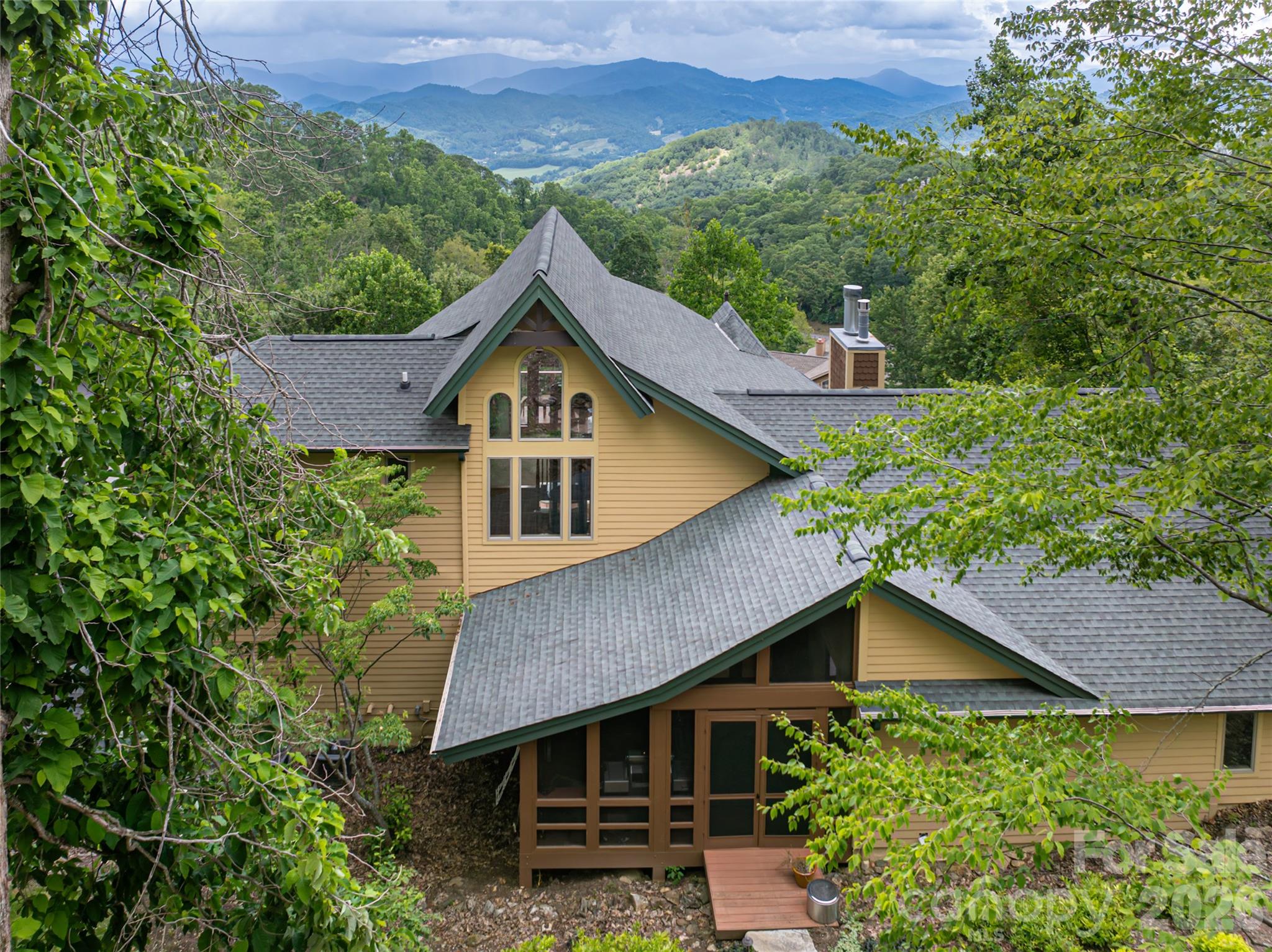 2280 Mountain Air Drive