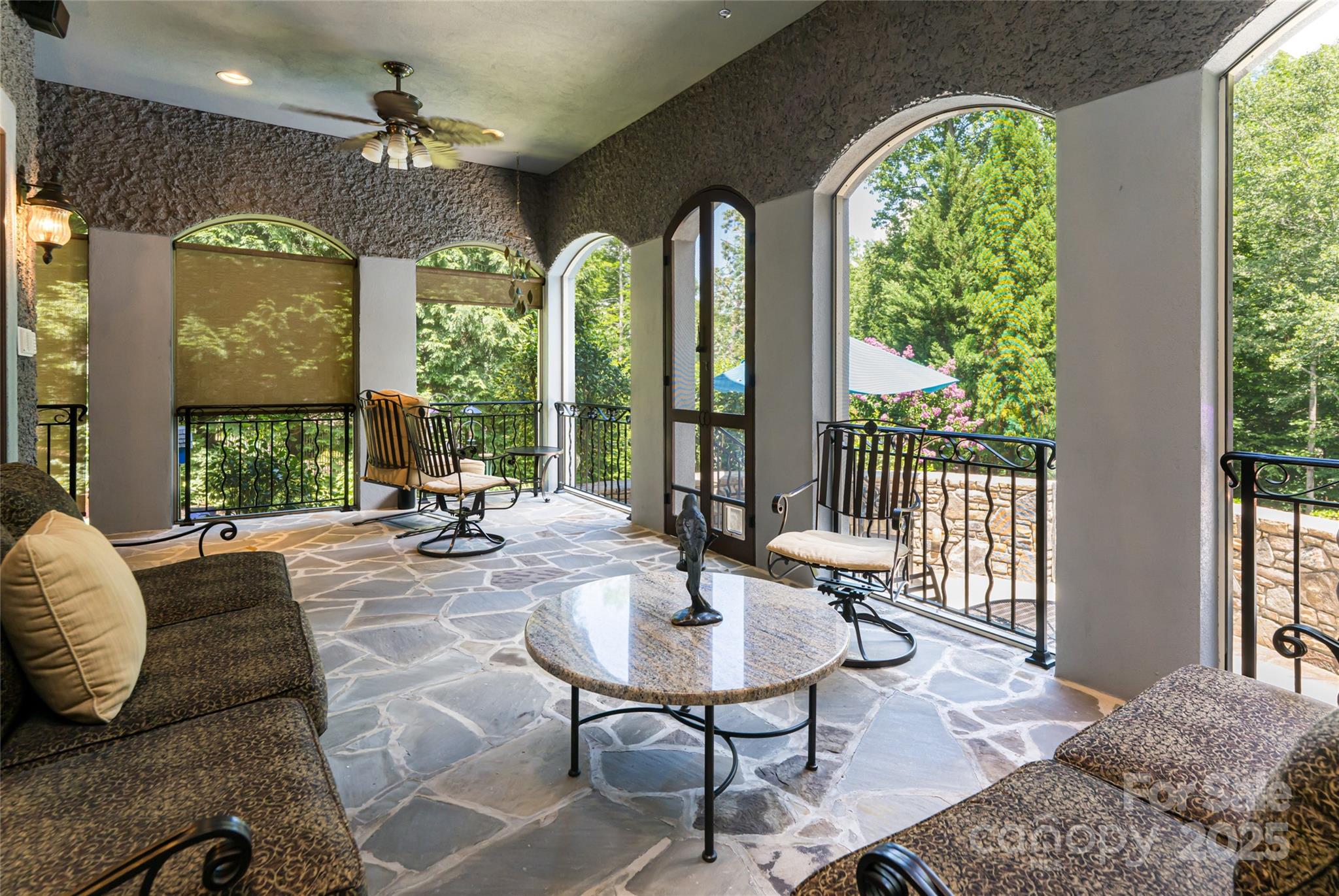 1006 Coves Pheasant Court