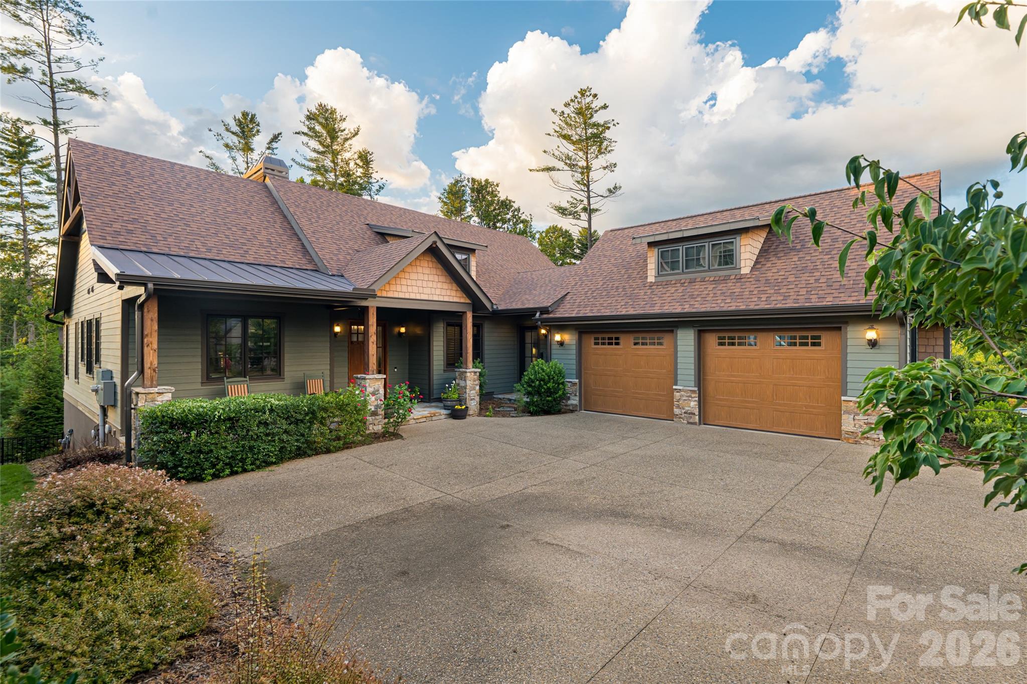 50 Hallett Court