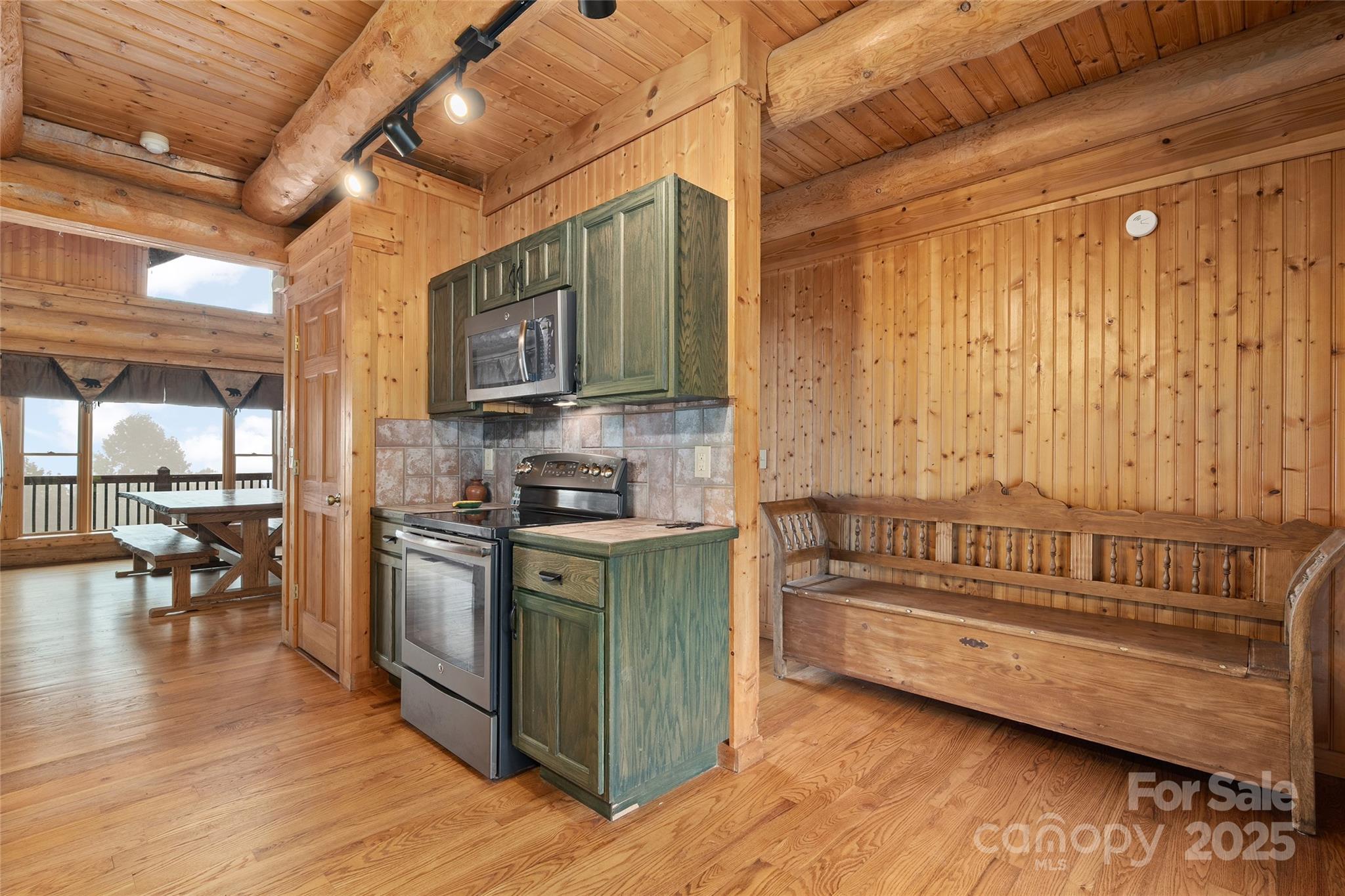 352 Arbra Mountain Way