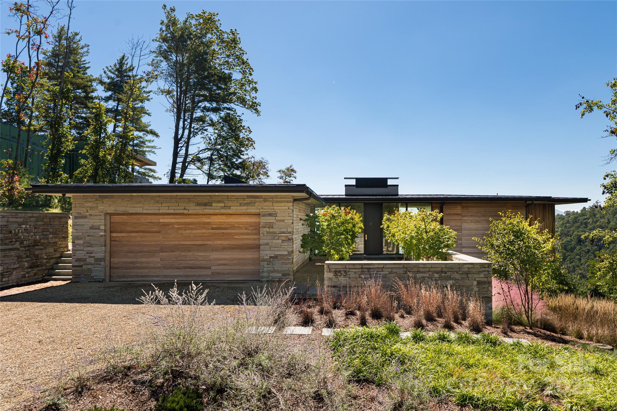 353 Retreat Ridge Way