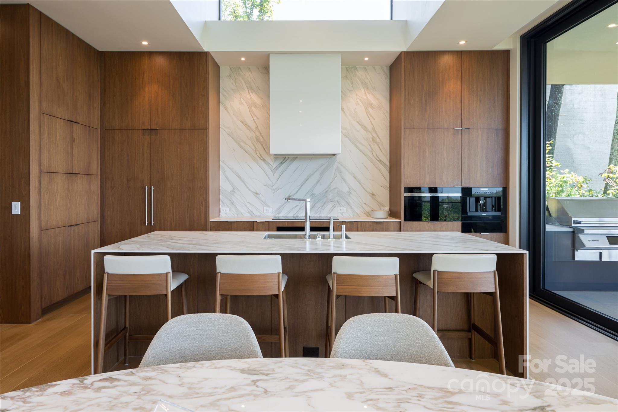 353 Retreat Ridge Way