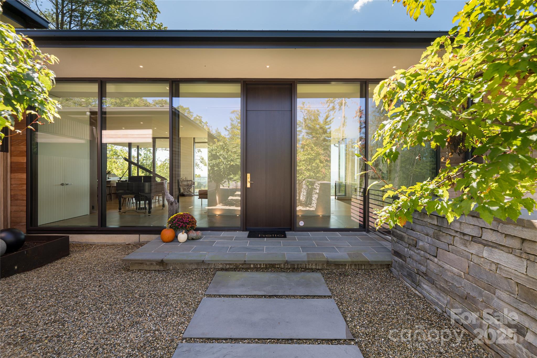 353 Retreat Ridge Way