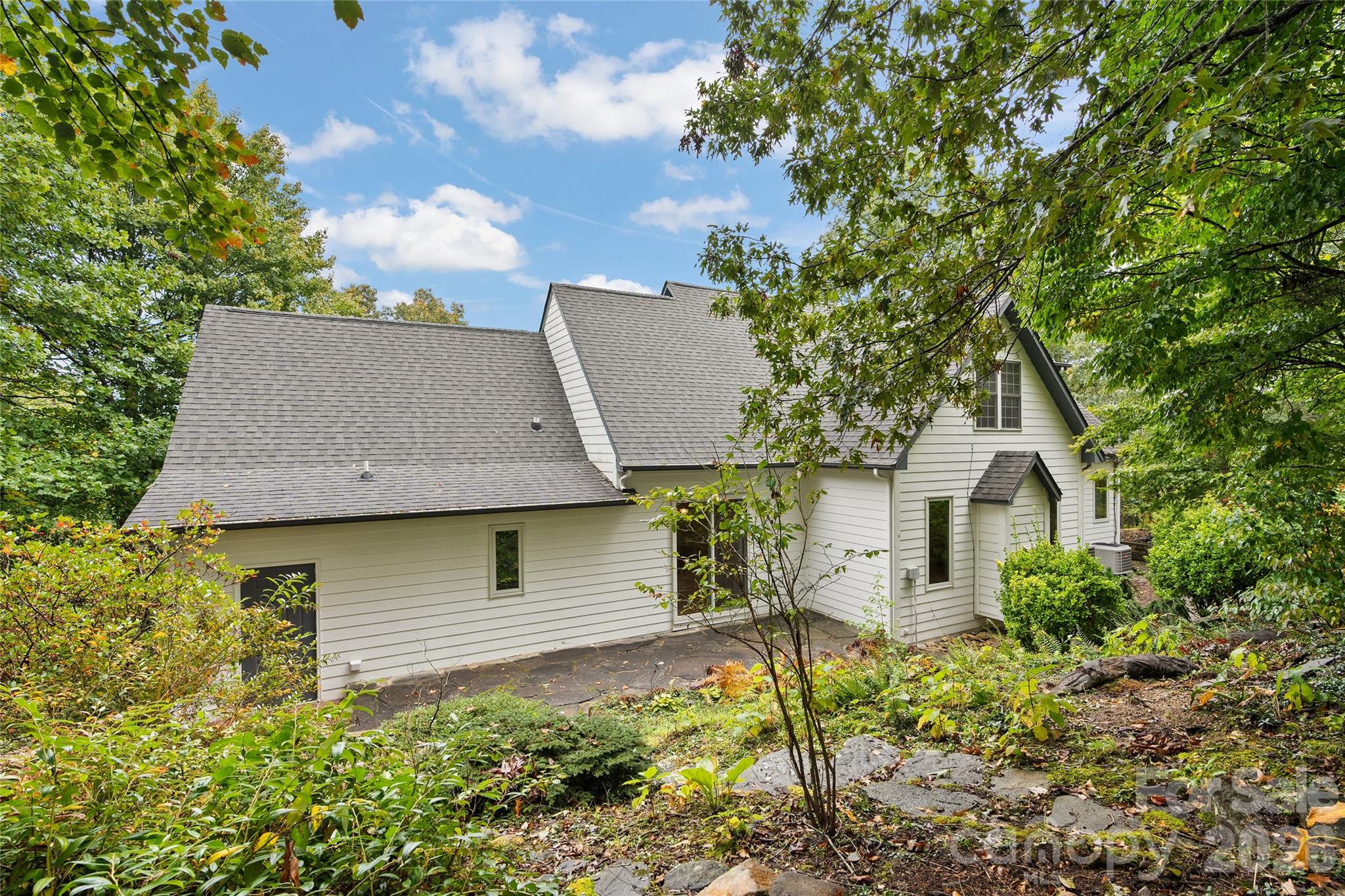 23 Clear Vista Drive