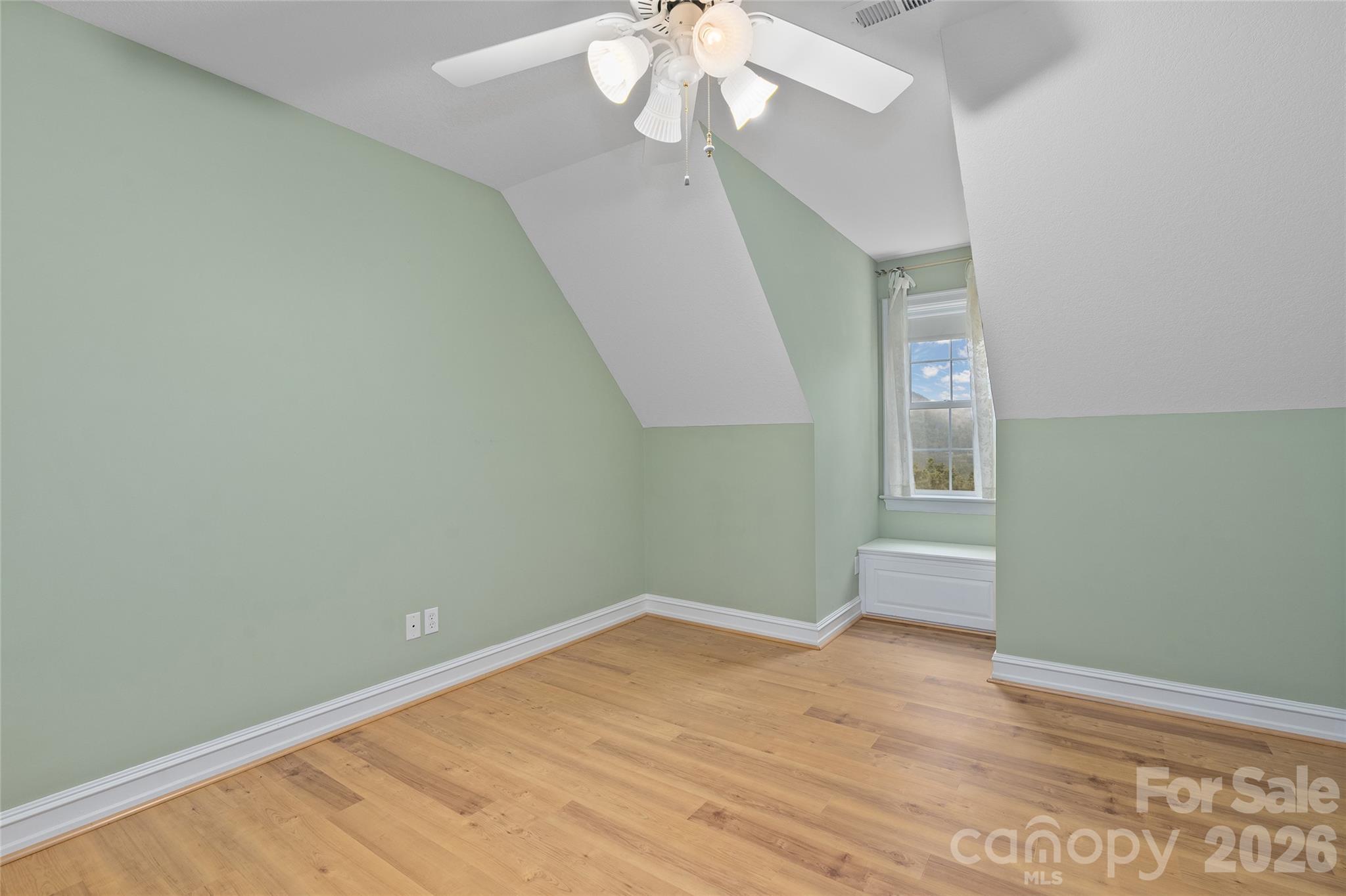 23 Clear Vista Drive