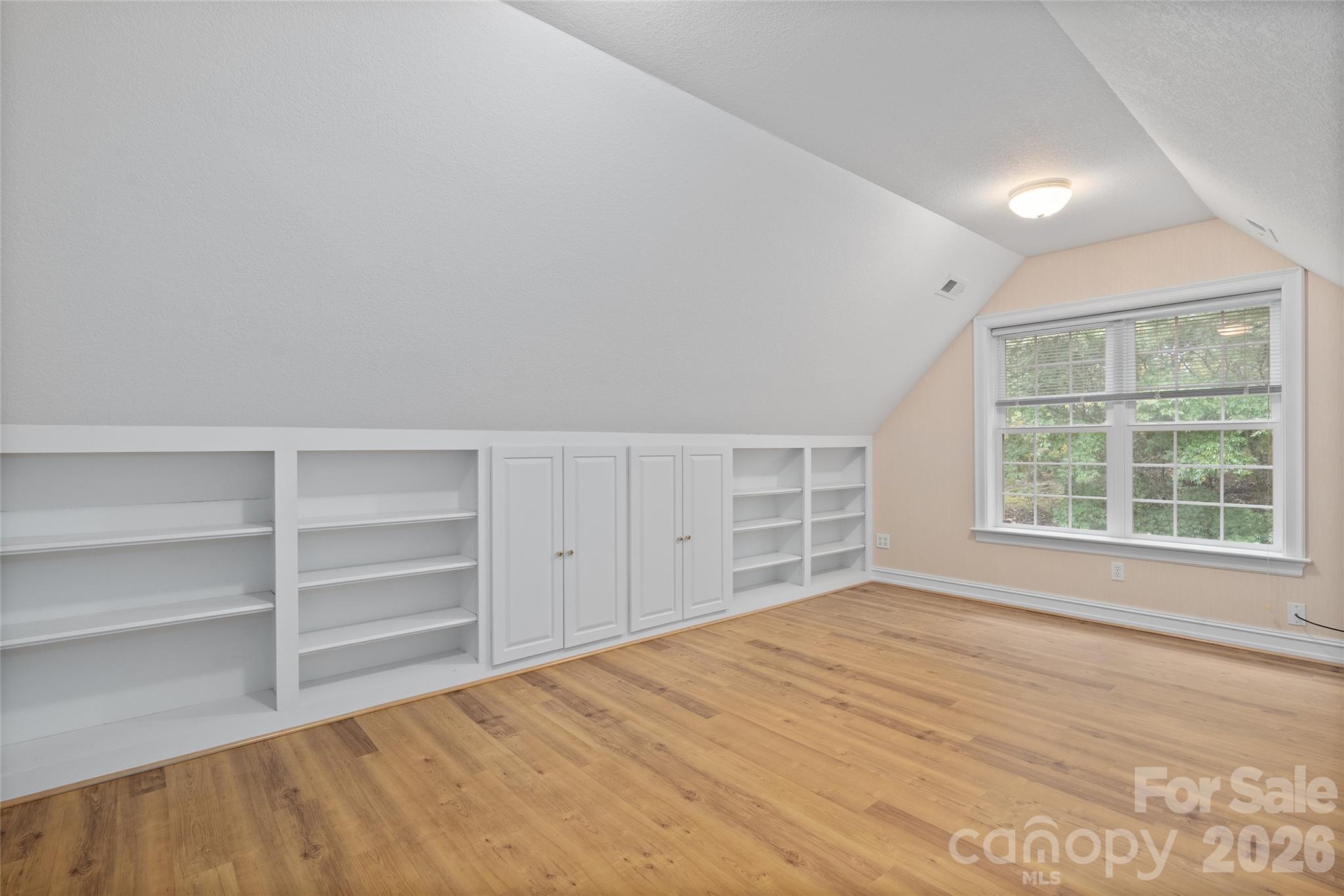 23 Clear Vista Drive