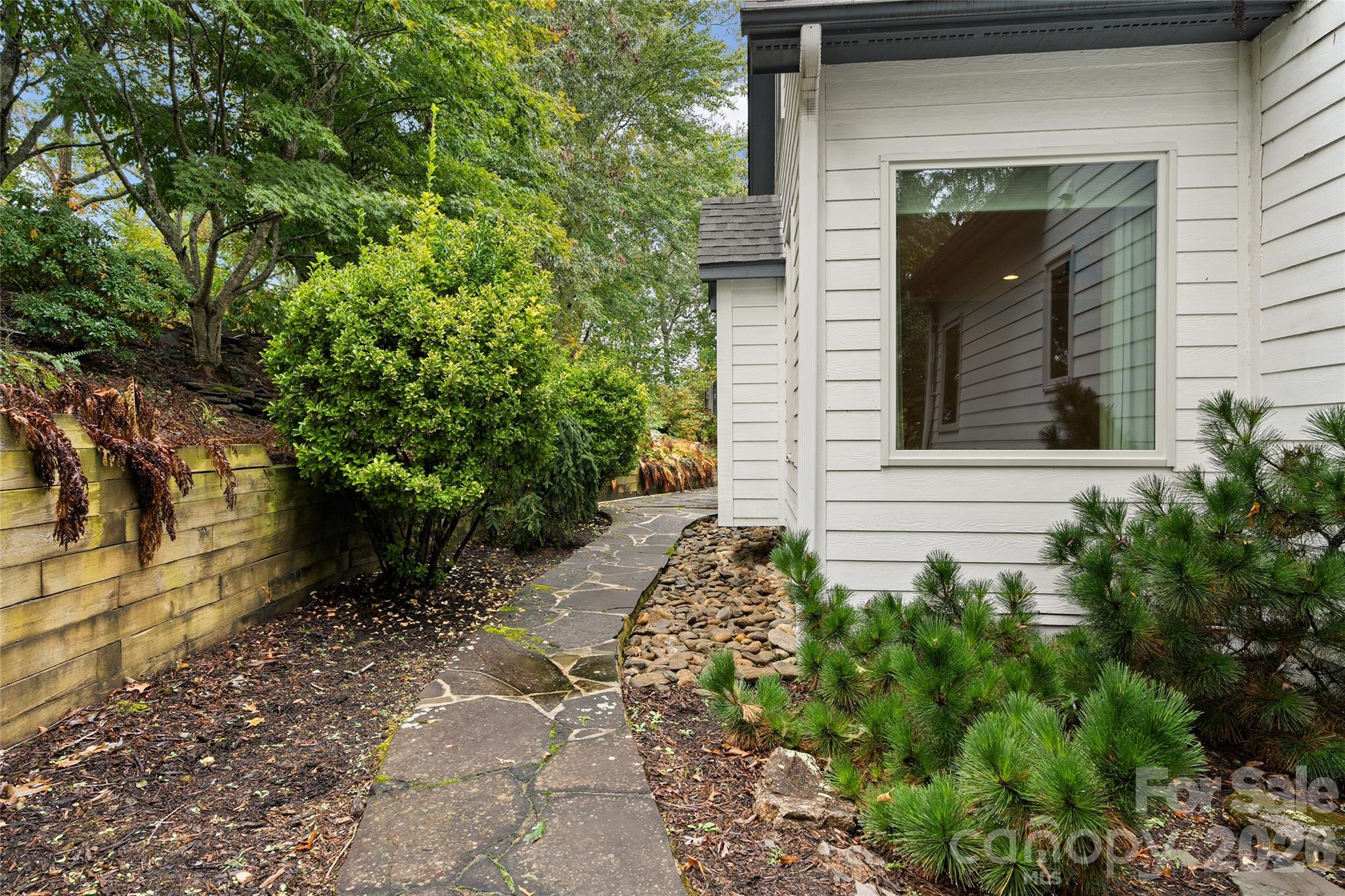 23 Clear Vista Drive