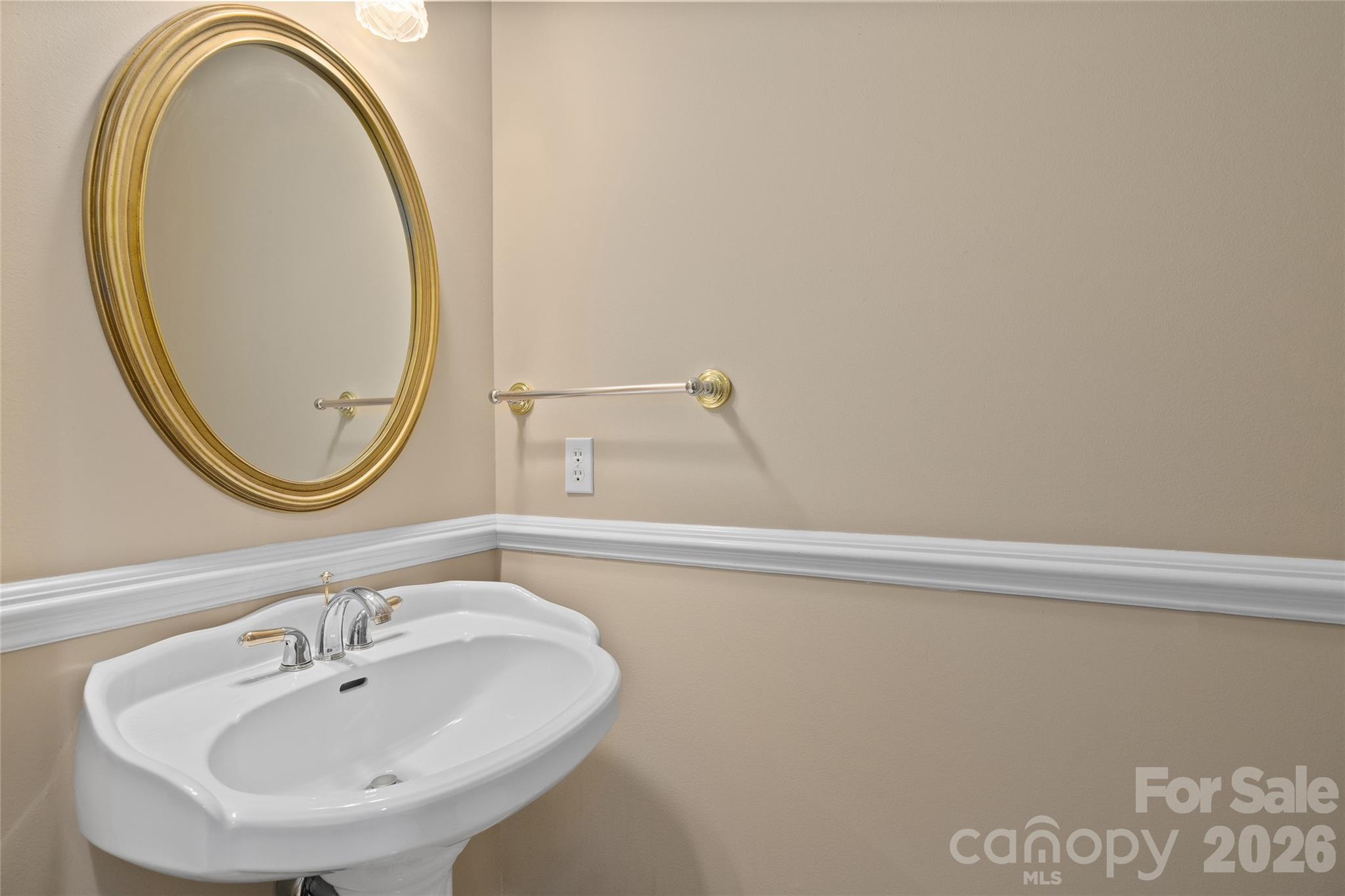 23 Clear Vista Drive