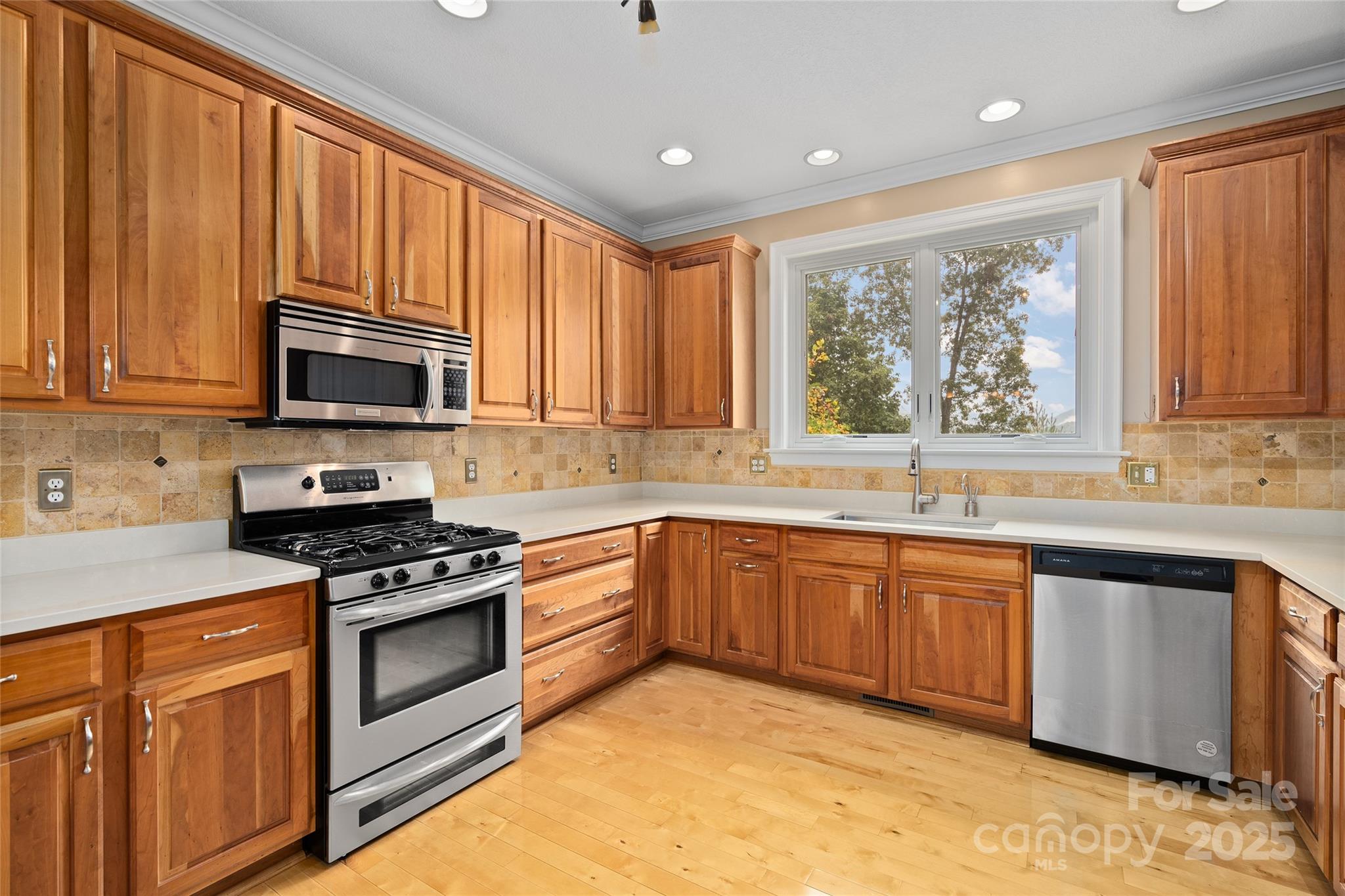 23 Clear Vista Drive