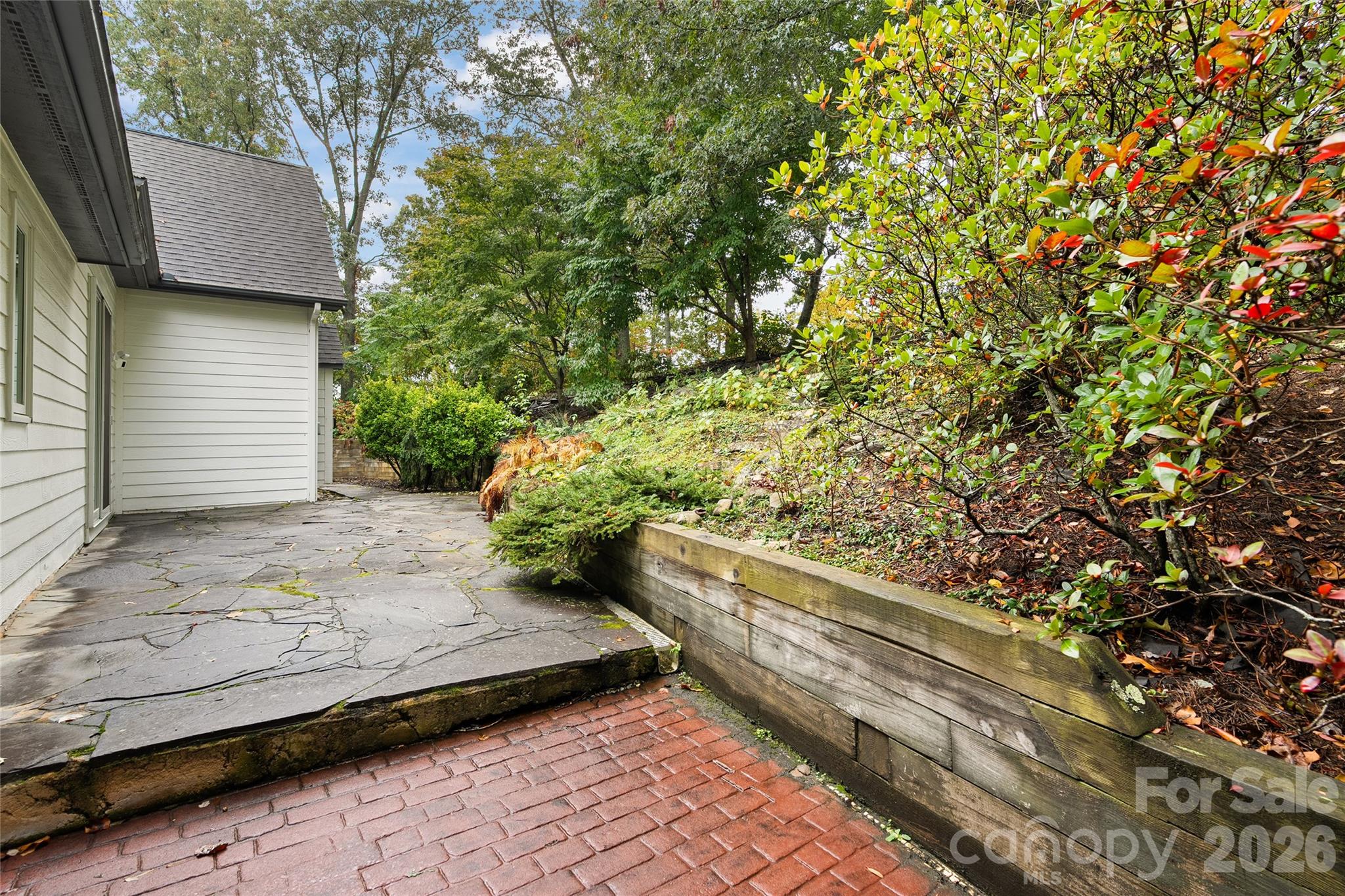 23 Clear Vista Drive