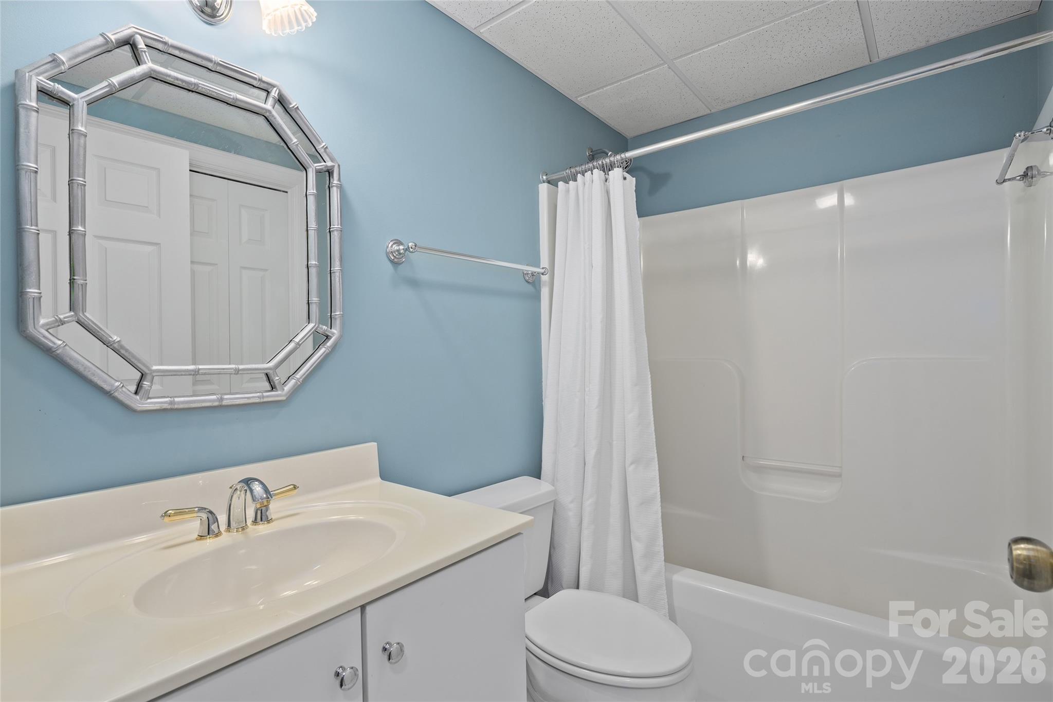 23 Clear Vista Drive