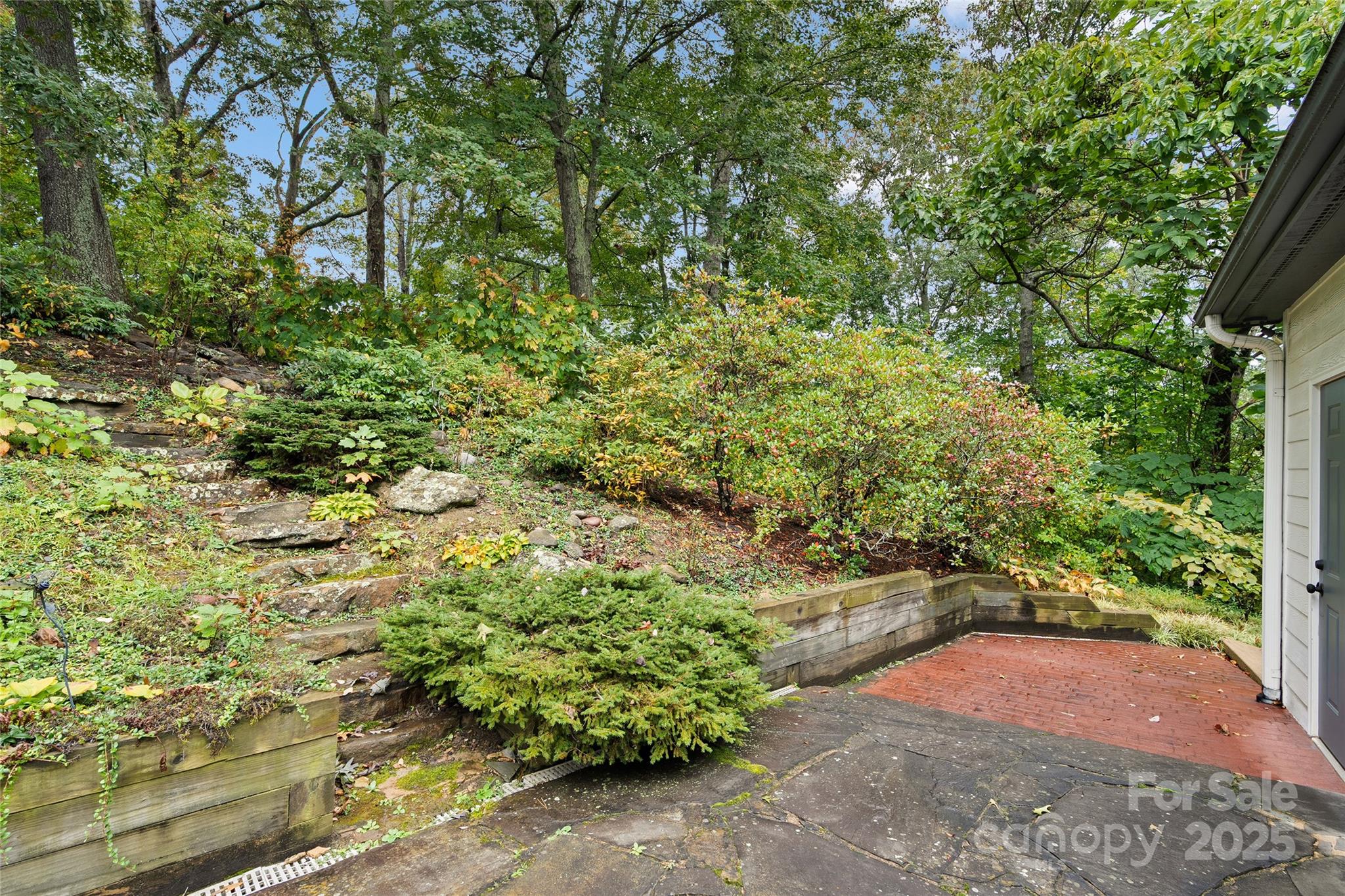 23 Clear Vista Drive