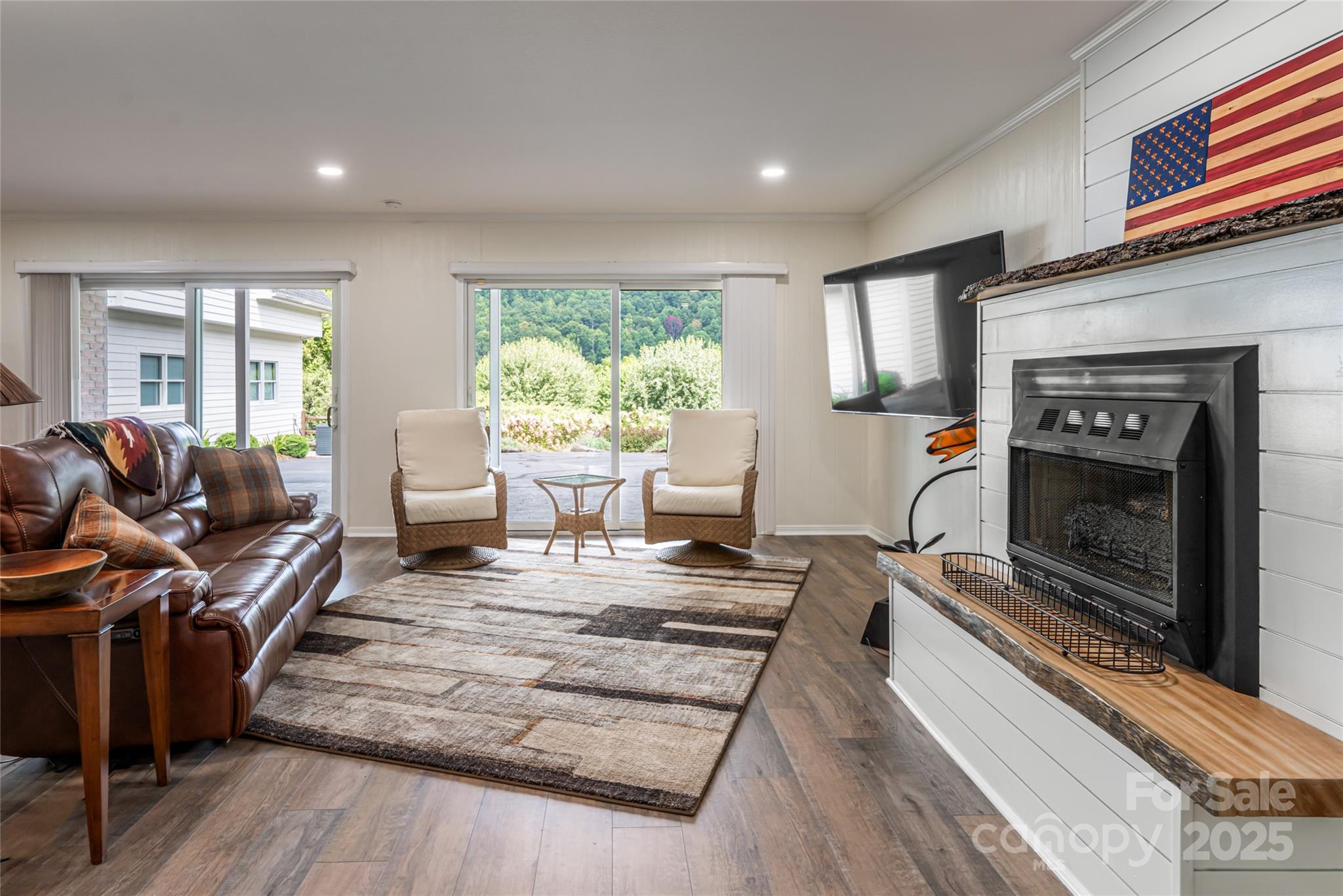 208 Parrish Farm Road