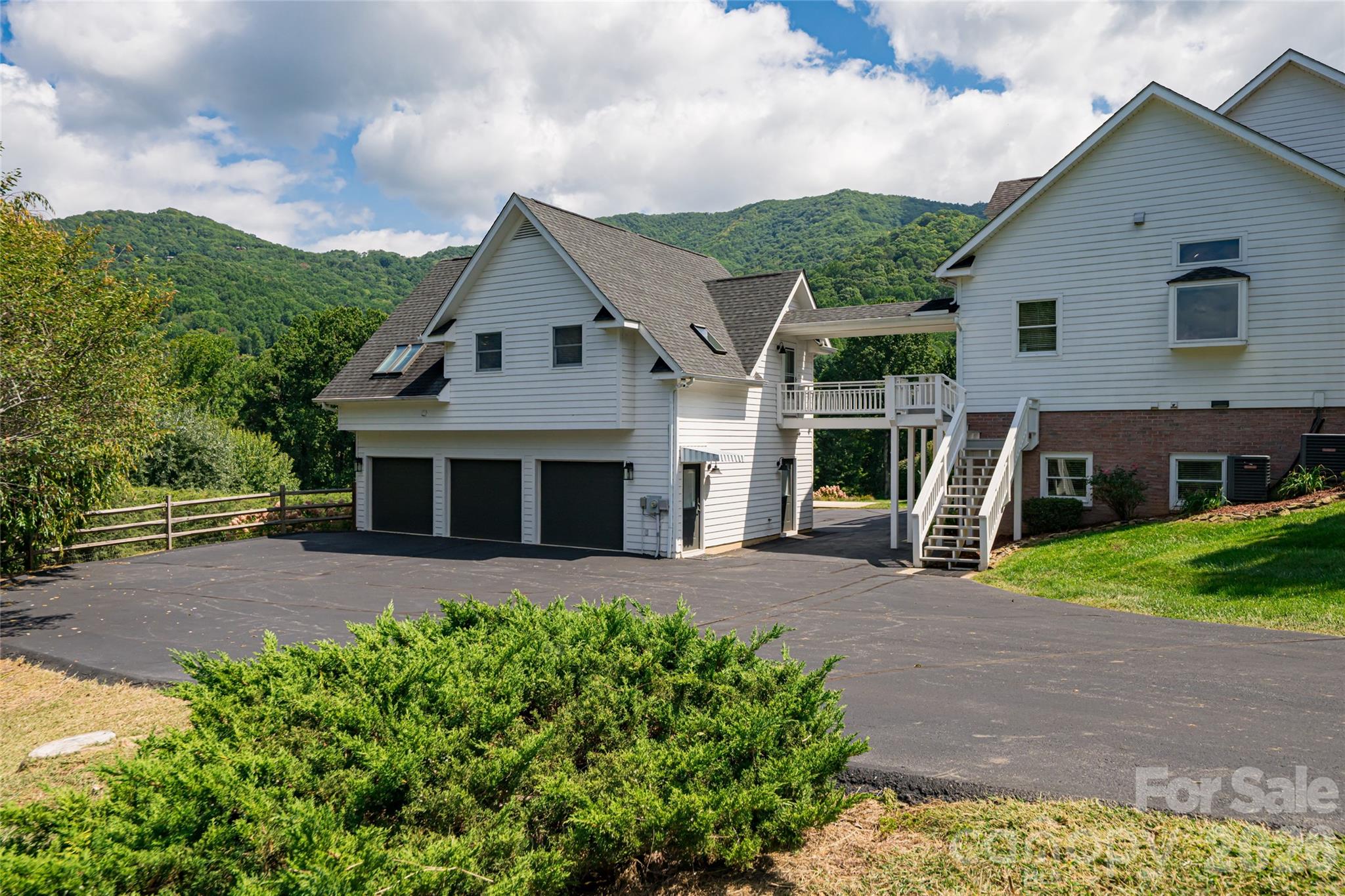 208 Parrish Farm Road