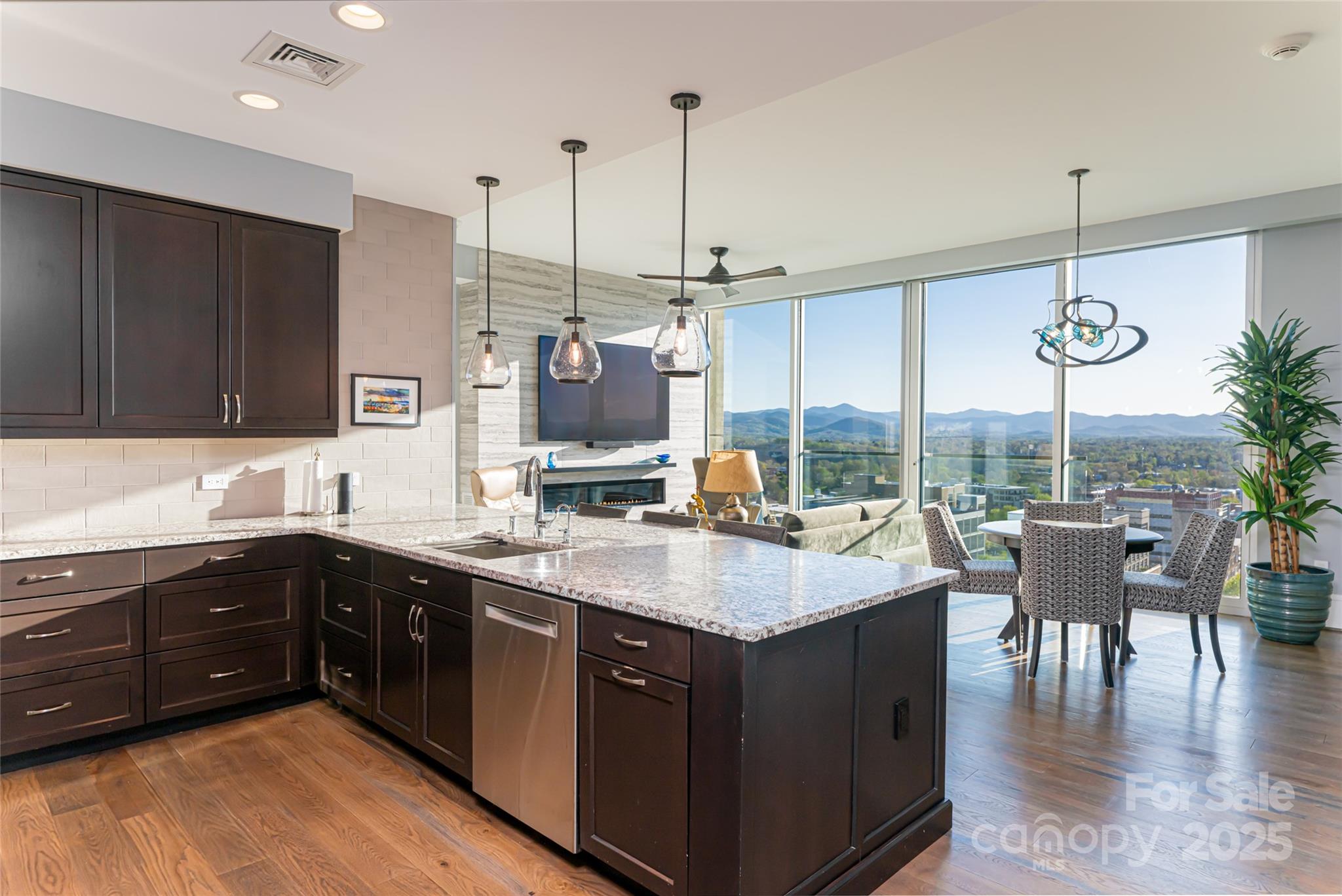 7 Patton Avenue Unit: 1207