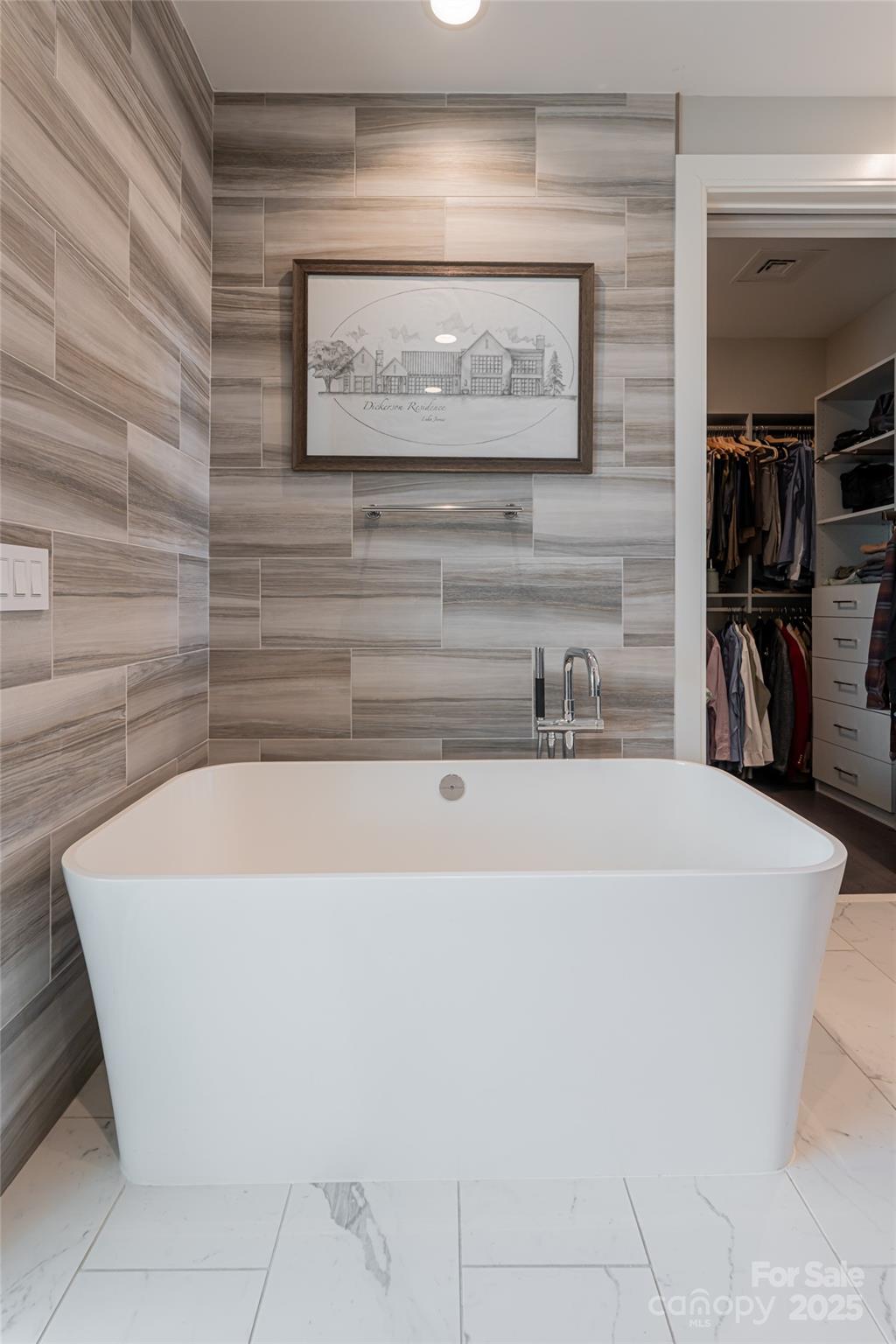 7 Patton Avenue Unit: 1207