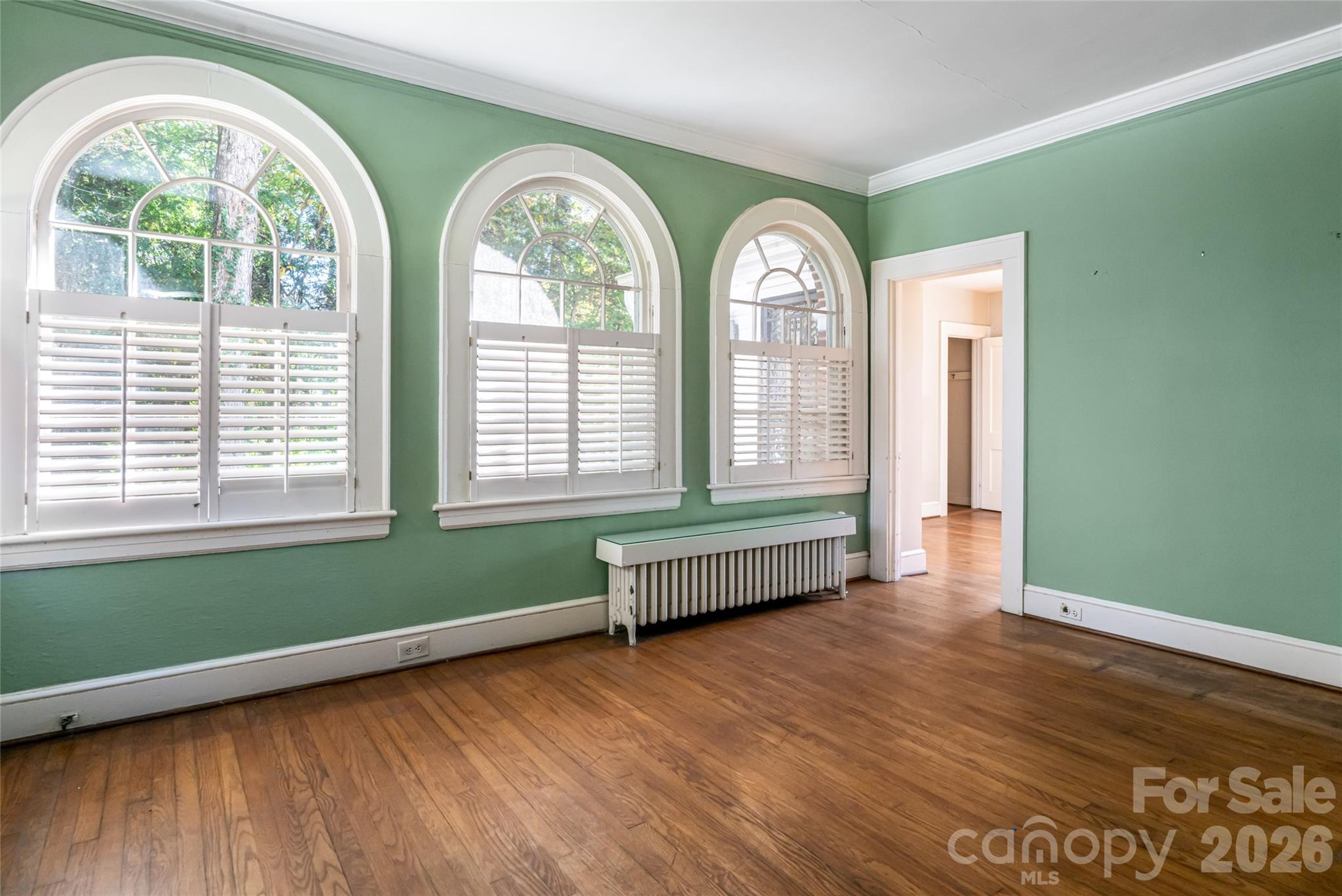 325 Vanderbilt Road