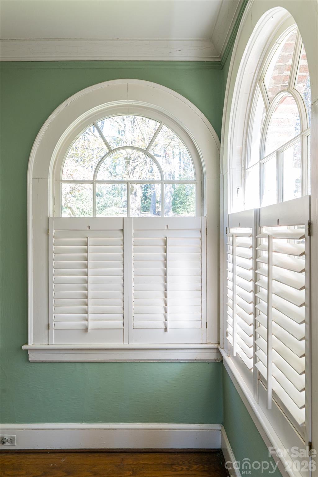 325 Vanderbilt Road