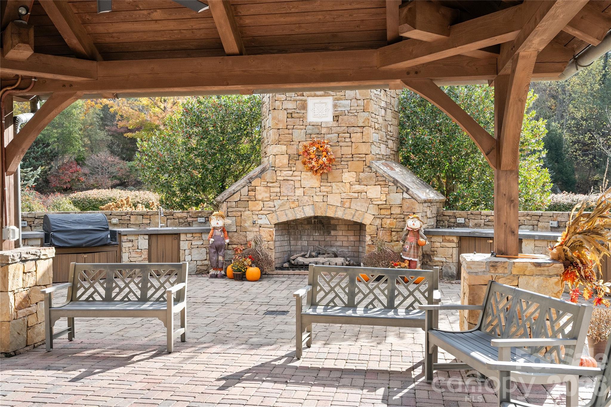 43 Summit Tower Circle